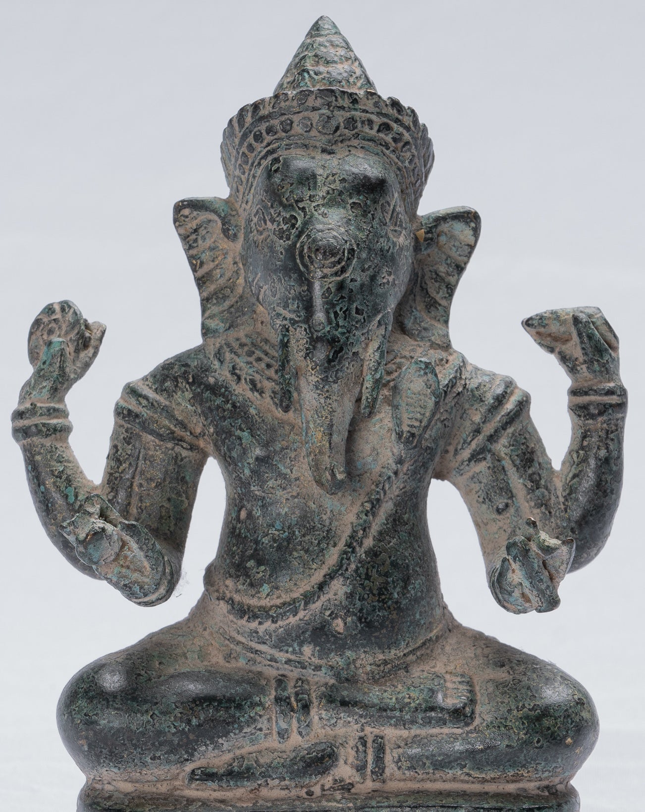 Ganesha Statue - Antique Khmer Style Seated Bronze Bayon Ganesh Statue - 18cm/7"