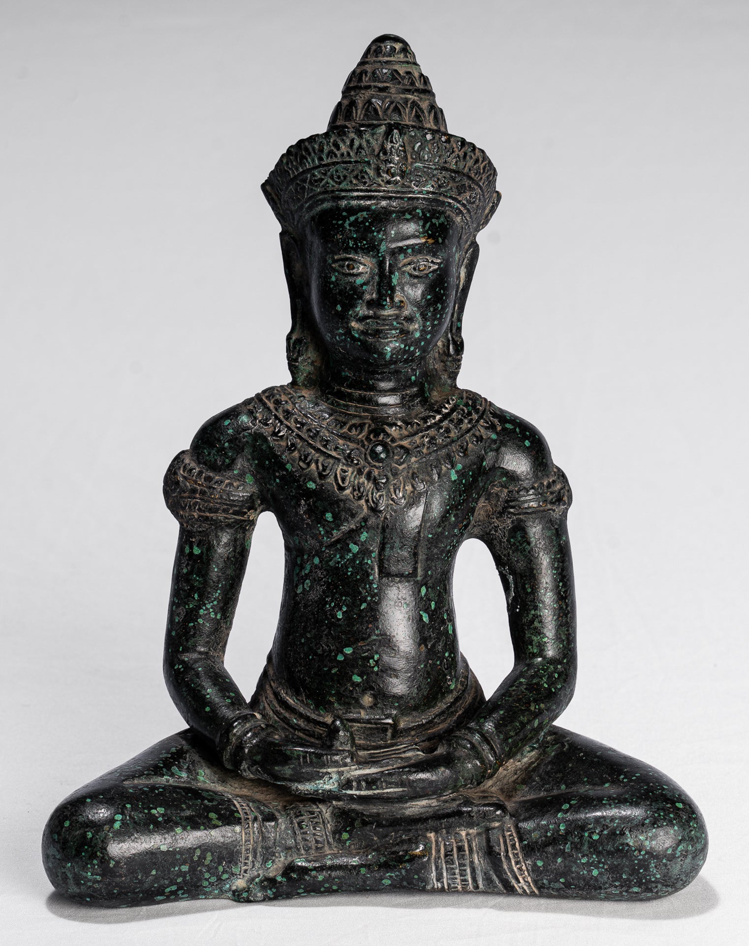 Buddha Statue - Antique Khmer Style Meditation Baphuon Buddha Statue - 24cm/10"