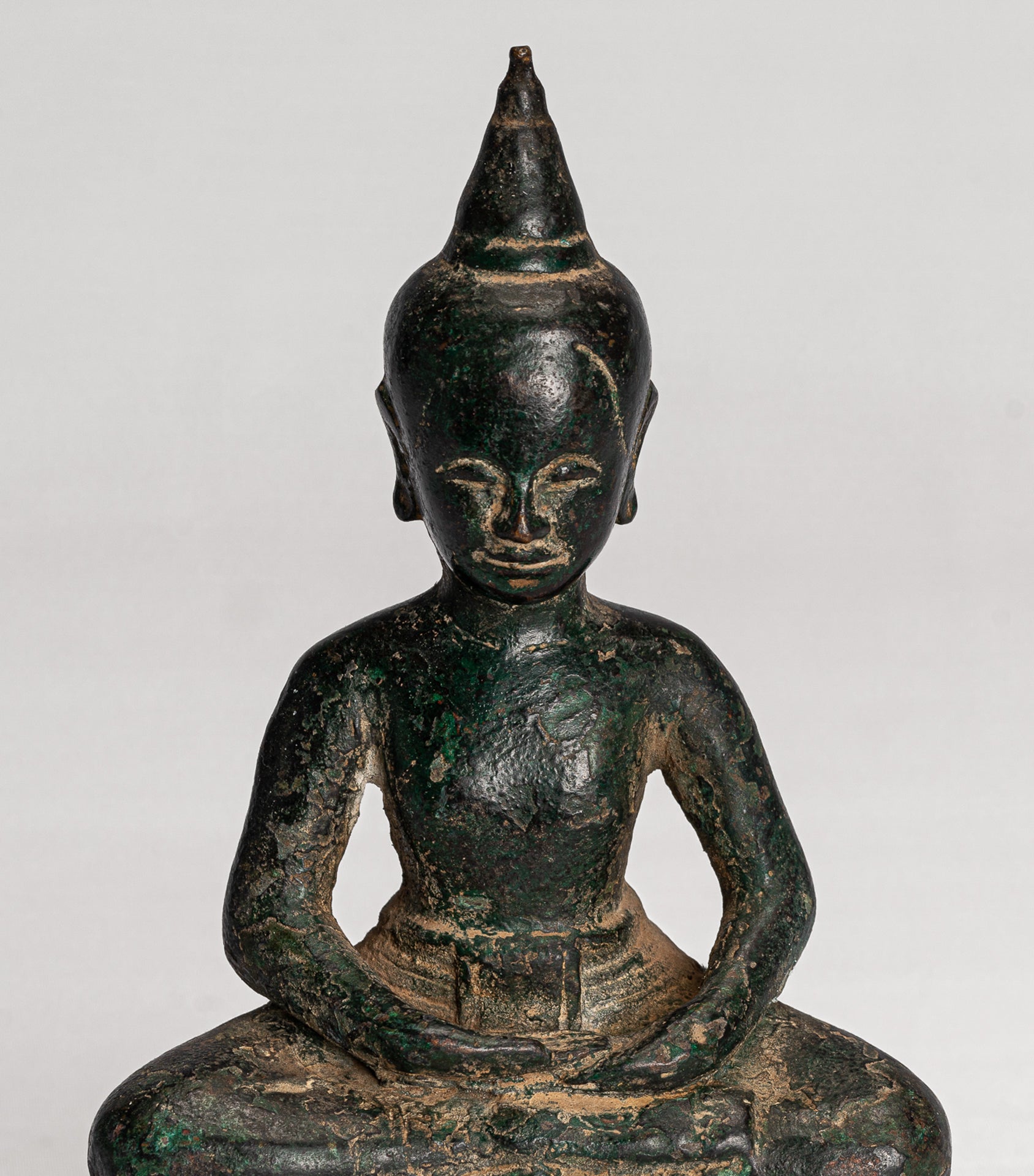 Buddha Statue - Antique Khmer Style Bronze Meditation Phnom Da Buddha Statue - 15cm/6"