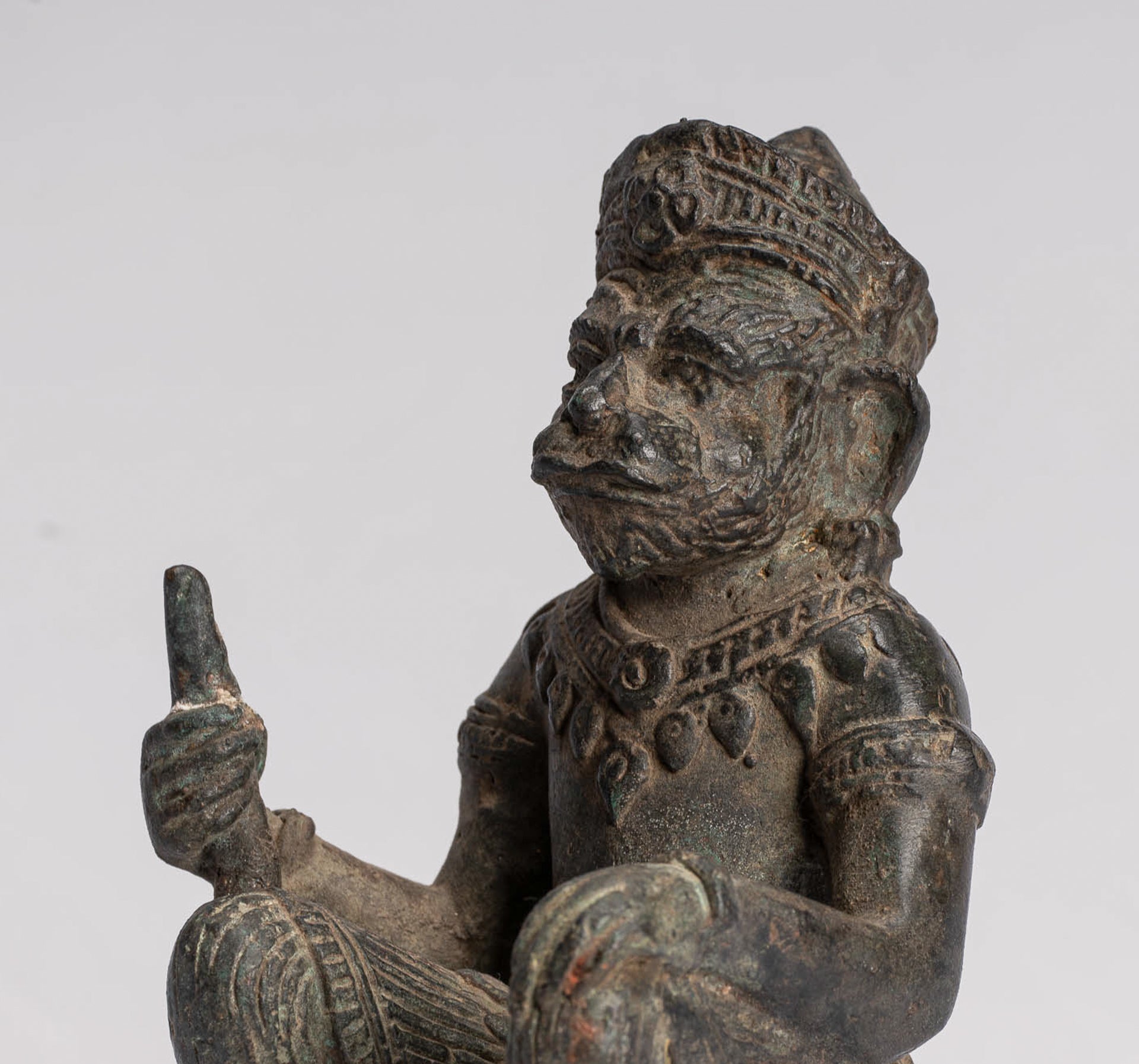 Statua antica del dio indù Hanuman in bronzo in stile indiano - Avatar di Shiva - alta 18 cm/7".