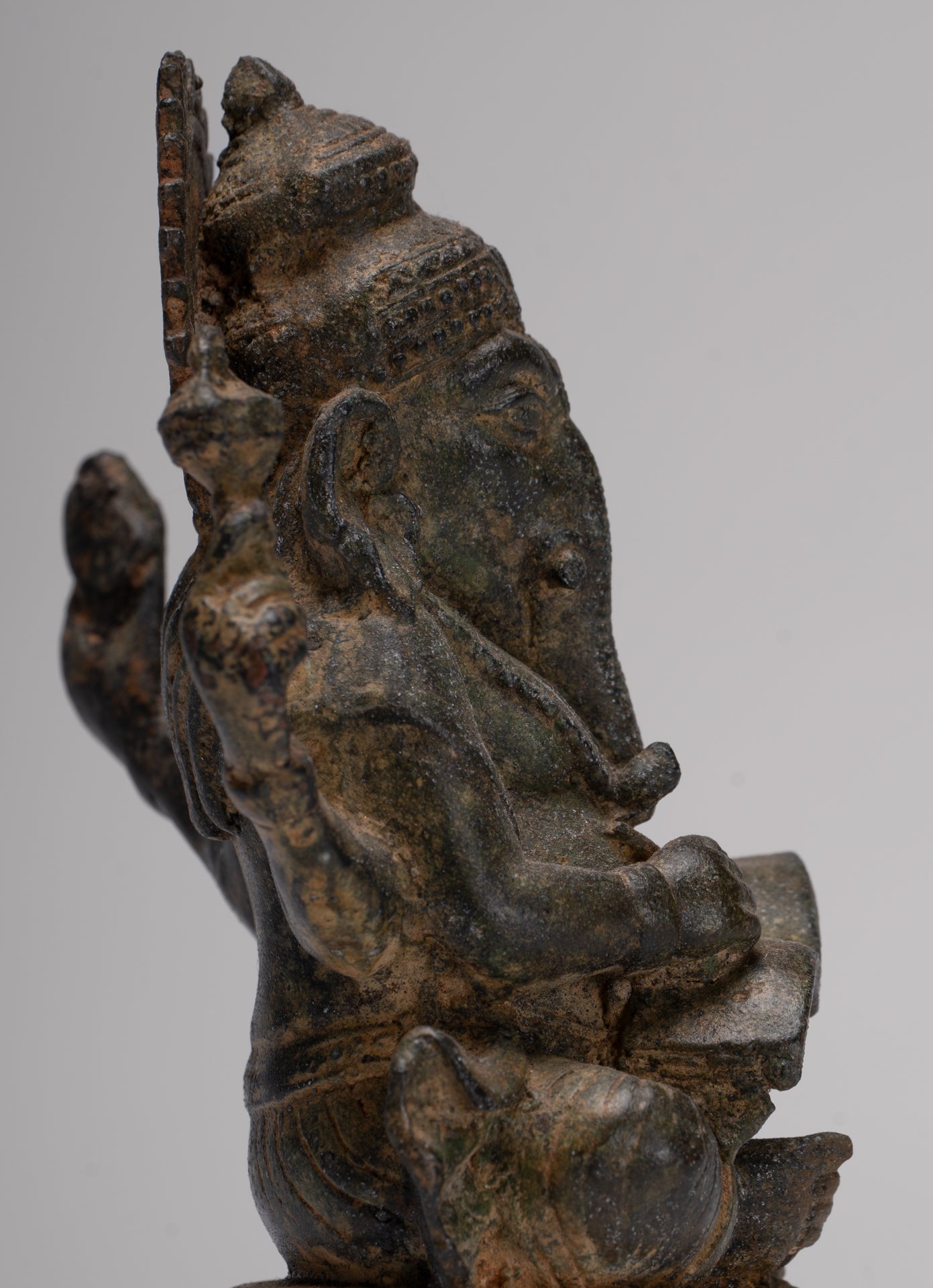 Ganesha Statue - Antique Thai Style Seated Bronze Ganesh Statue - 16cm/6"