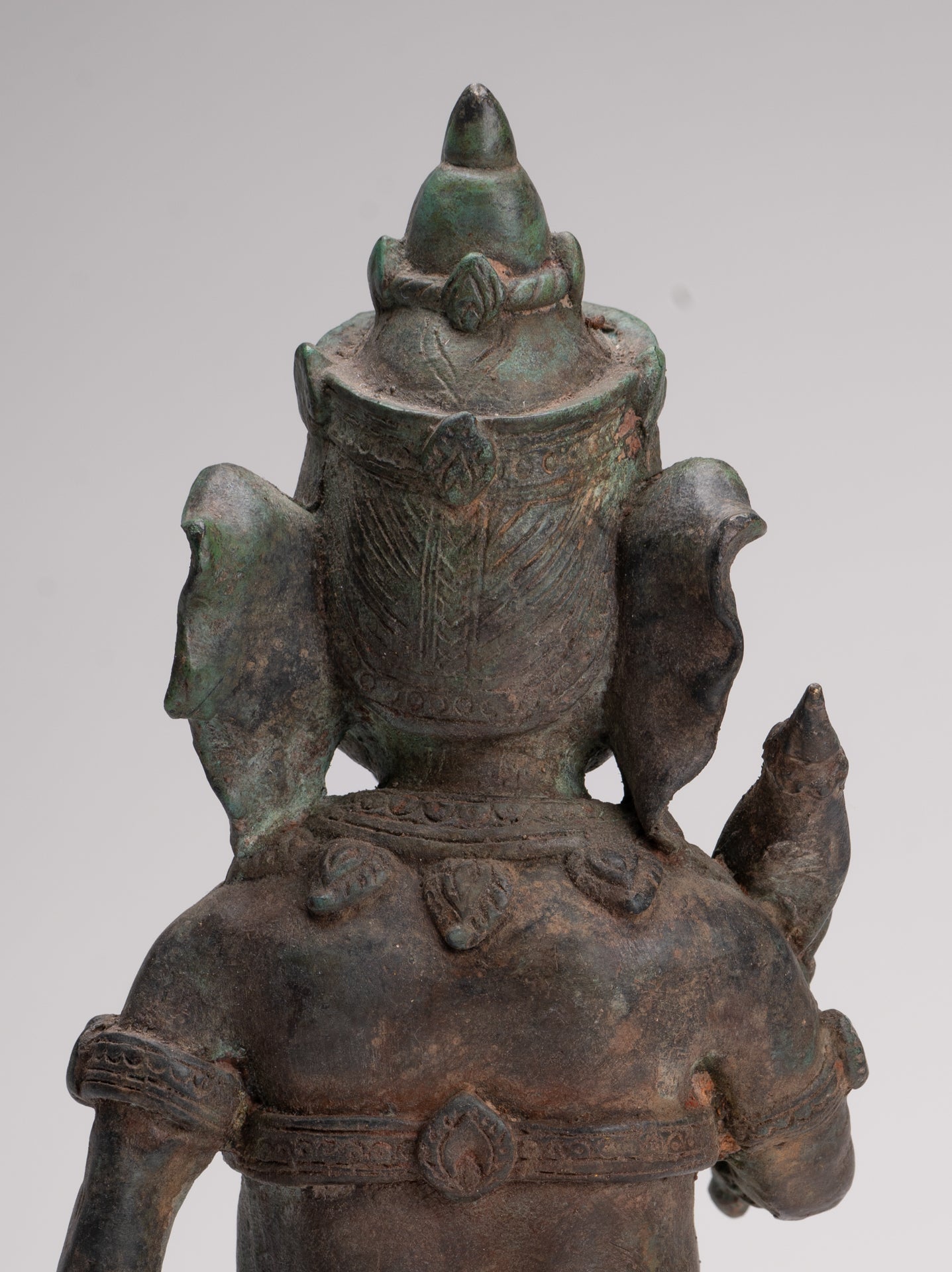 Bridegroom Ganesha Statue - Antique Thai Style Mappilai Ganapathi Ganesh Statue with Umbrella - 37cm/15"