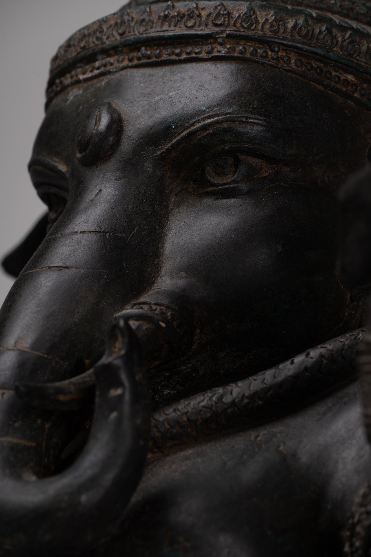 Ganesha Statue - Antique Thai Style Bronze Seated 4-Arm Ganesha Statue - 55cm/22"