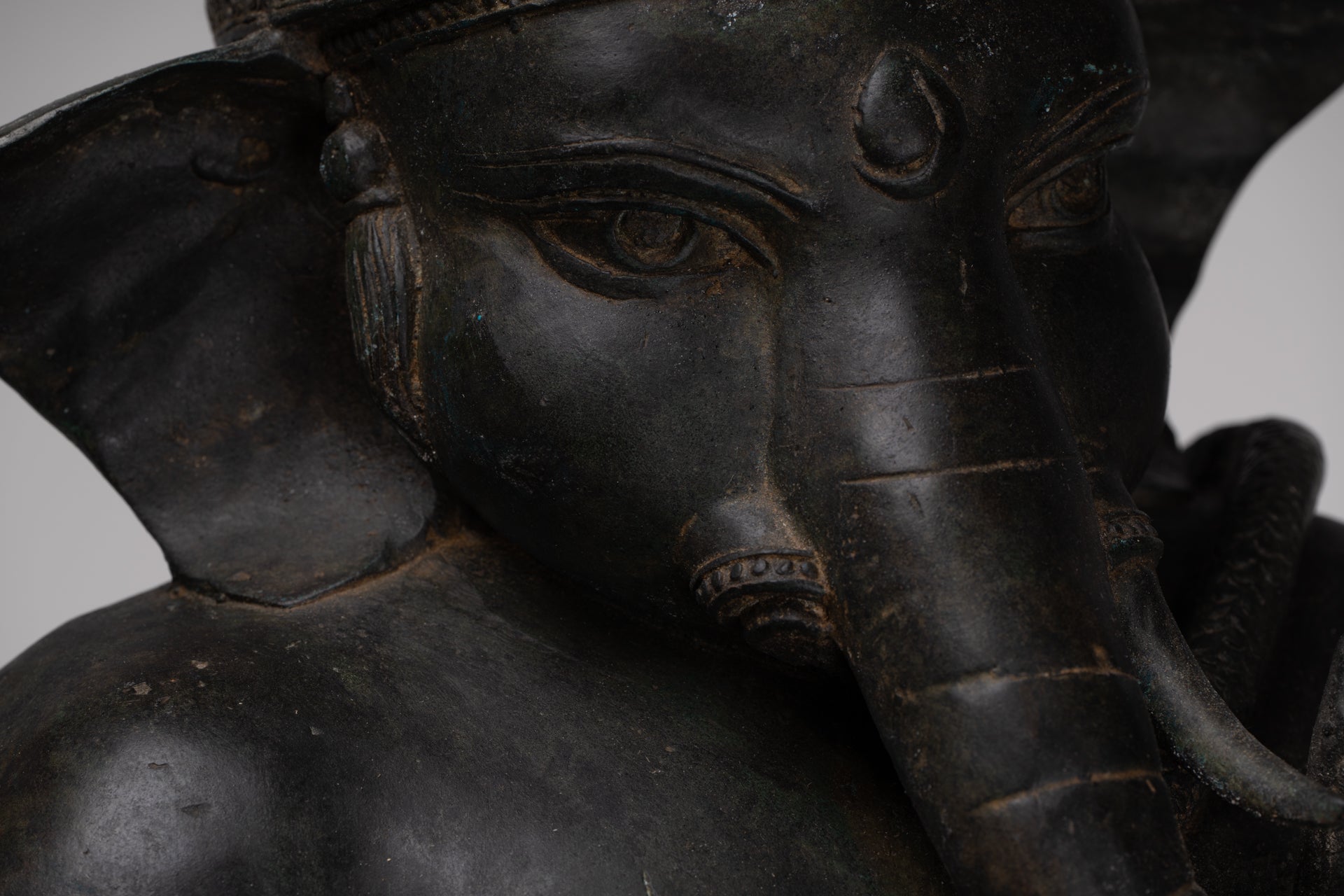 Ganesha Statue - Antique Thai Style Bronze Seated 4-Arm Ganesha Statue - 55cm/22"