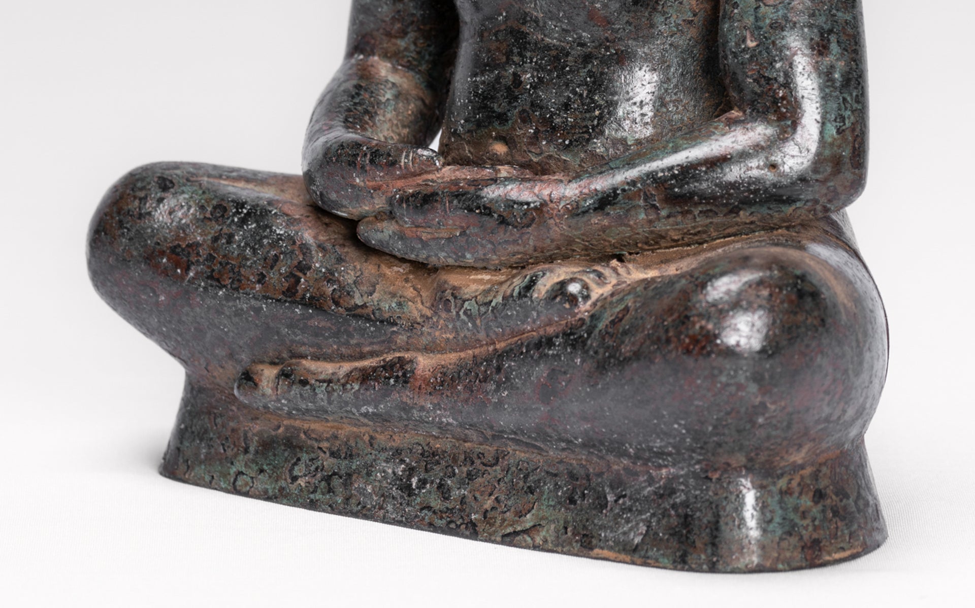 Antique Khmer Style Seated Bronze Meditation Jayavarman VII Statue - 18cm/7"