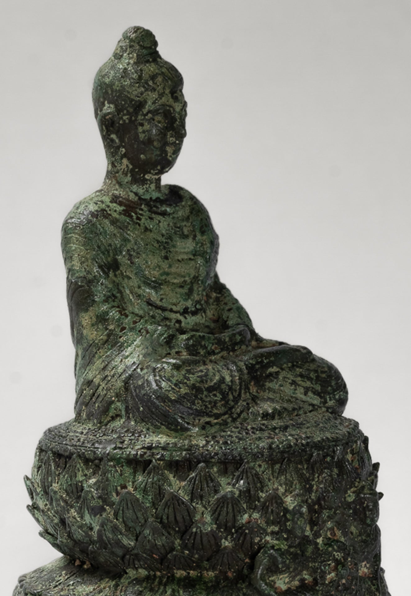 Indian Buddha Statue - Antique Gandhara Style Bronze Meditation Buddha Statue - 21cm/8"