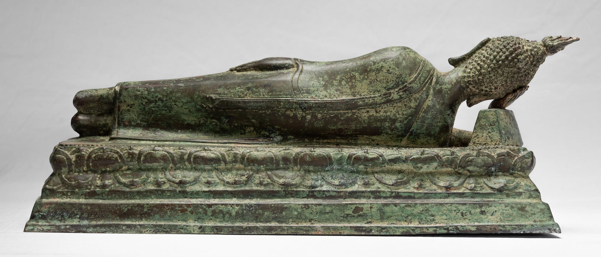 Estatua de Buda - Bronce de estilo tailandés de antigüedades Sukhothai Reclining Nirvana Buda Estatua - 54cm/22 "