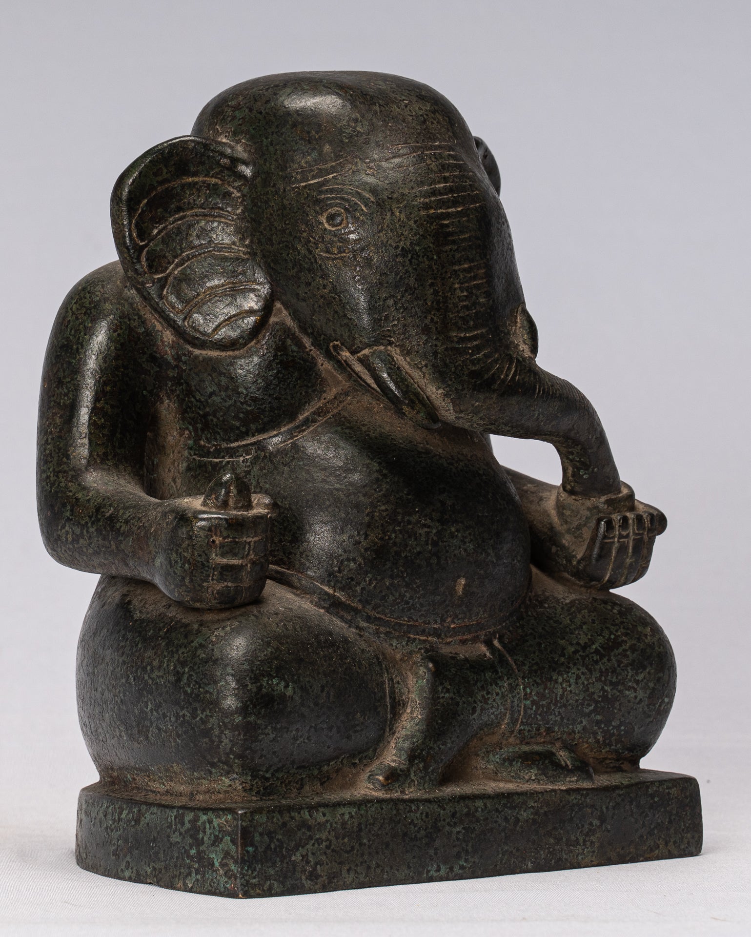 Ganesh Statue - Antique Cham Style Seated Bronze Ganesha Statue - 20cm/8"