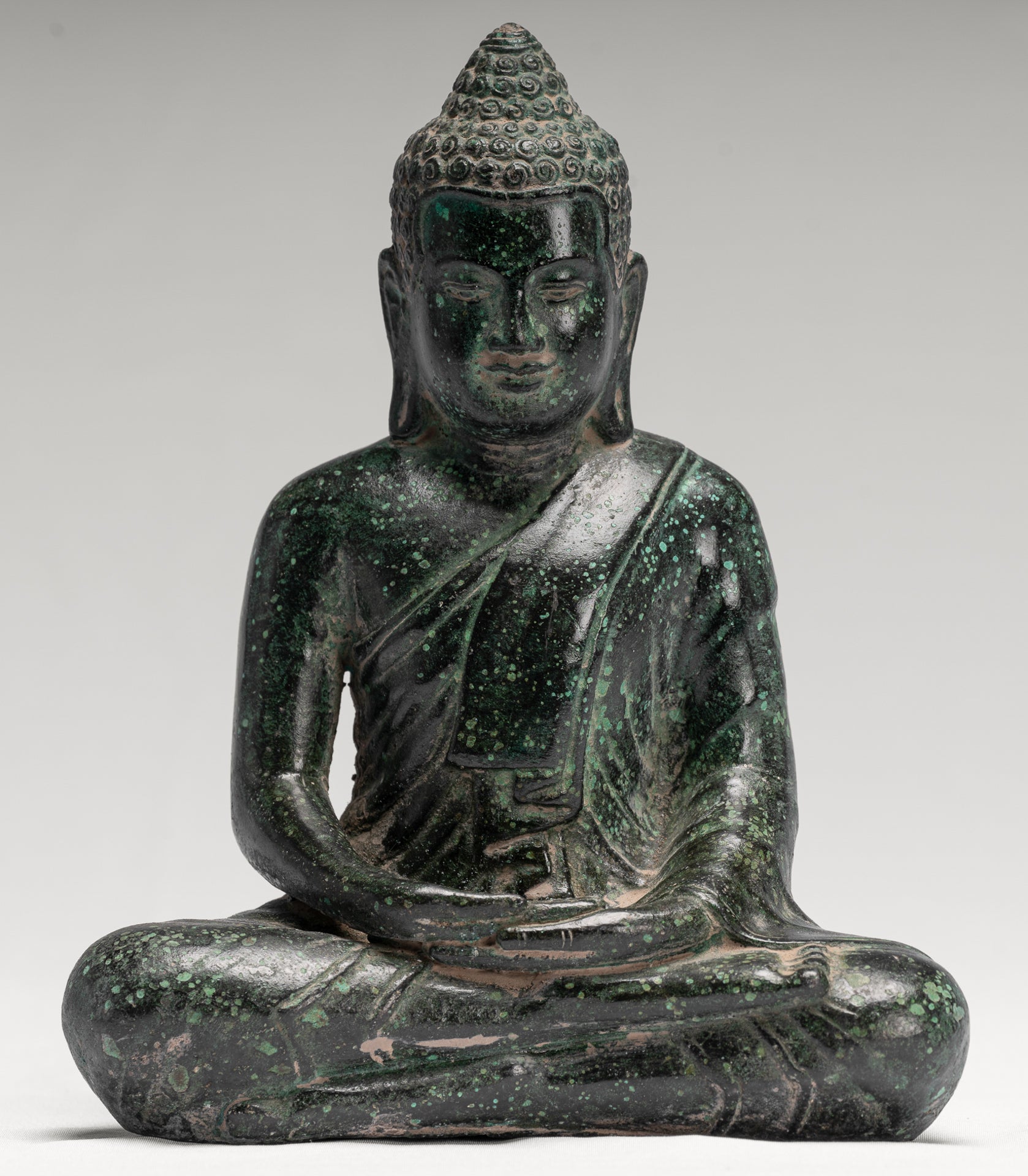 Buddha Statue - Buddha - Antique Khmer Style Seated Bronze Meditation Buddha Statue - 19cm/8"