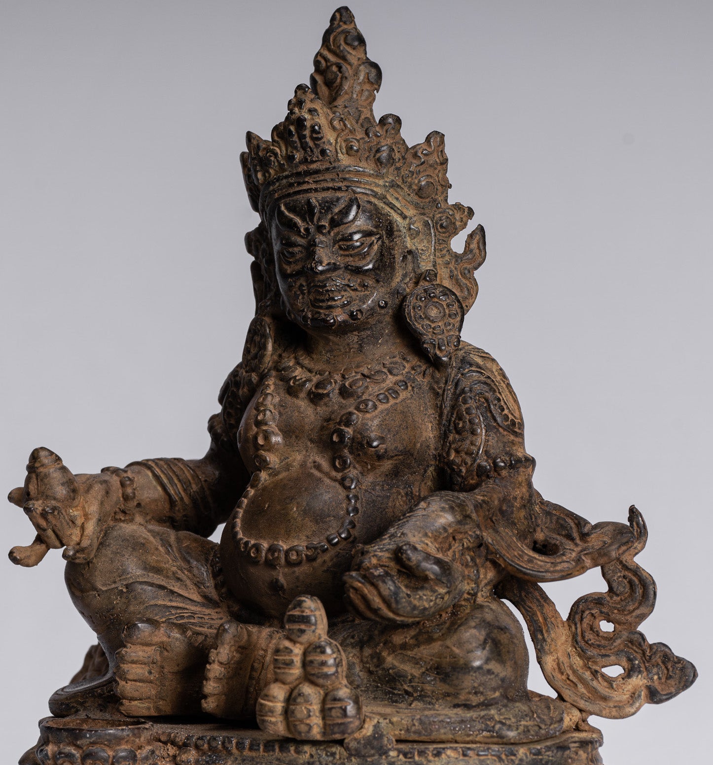 Jambhala Statue-Antike Java Majapahit Style Seated Jambhala Statue God of Wealth-21cm/8 "