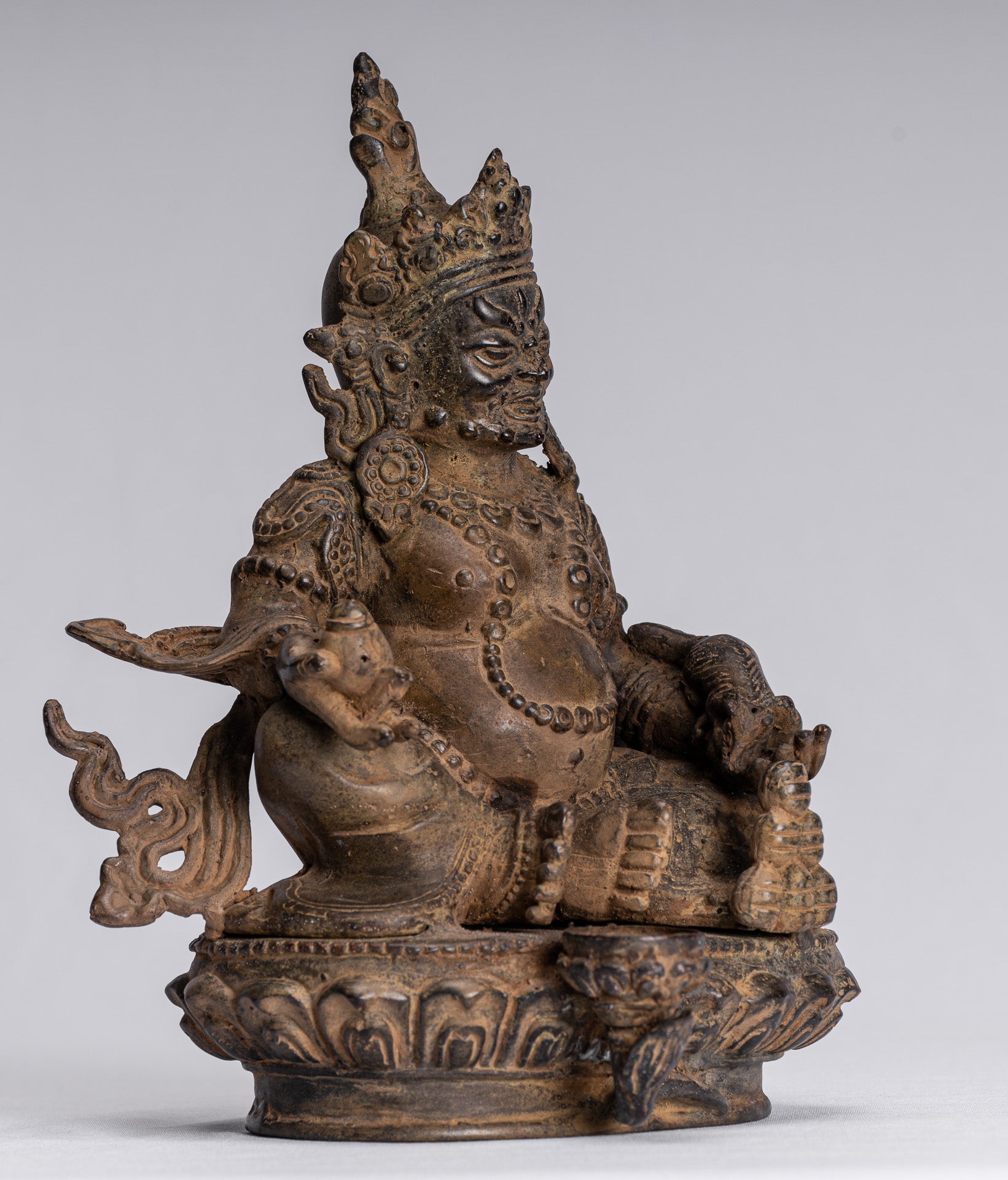 Jambhala Statue-Antike Java Majapahit Style Seated Jambhala Statue God of Wealth-21cm/8 "
