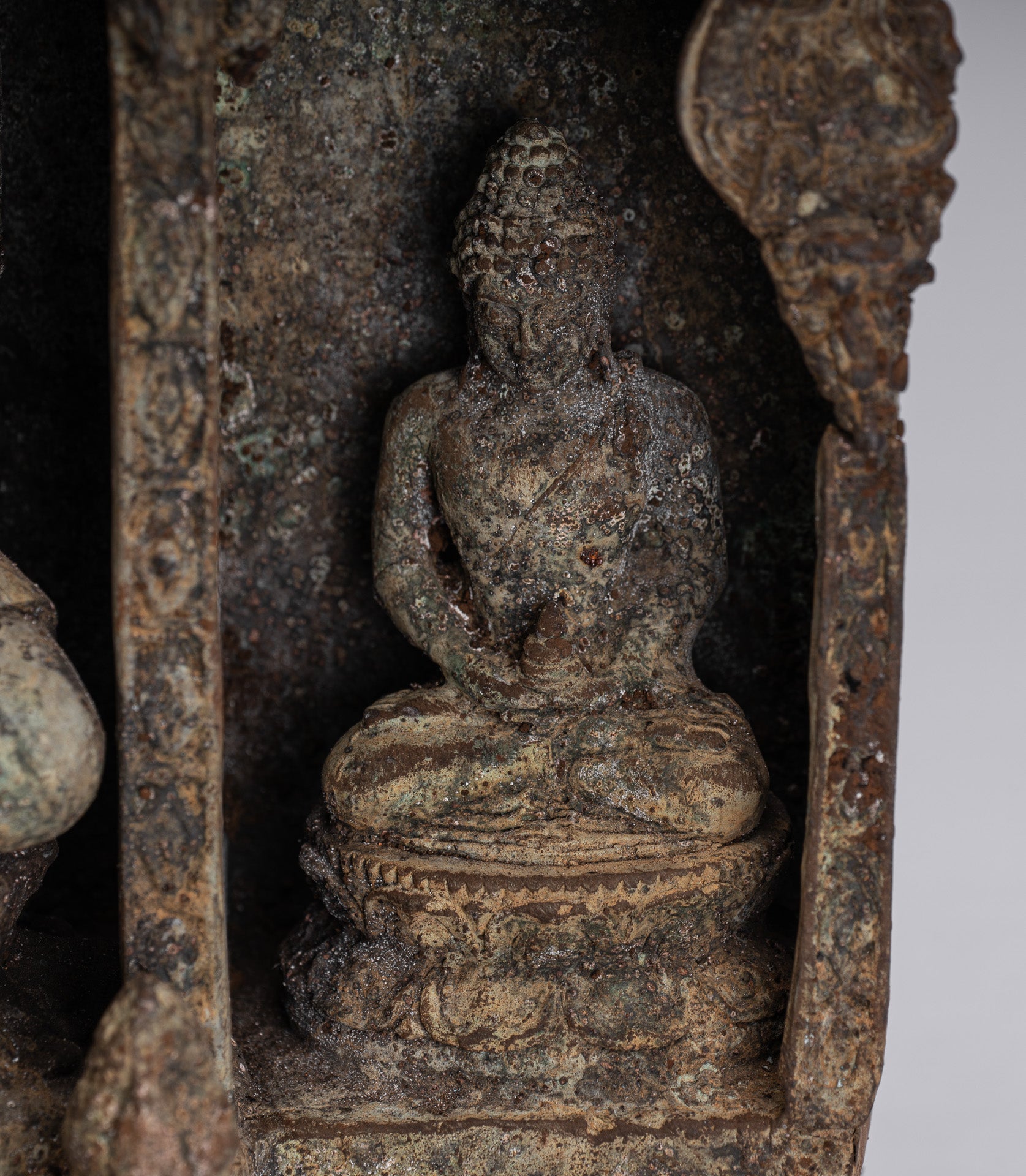 Statue de Bouddha – Statue de Bouddha d'enseignement javanais en bronze de style indonésien antique – 32 cm/13"