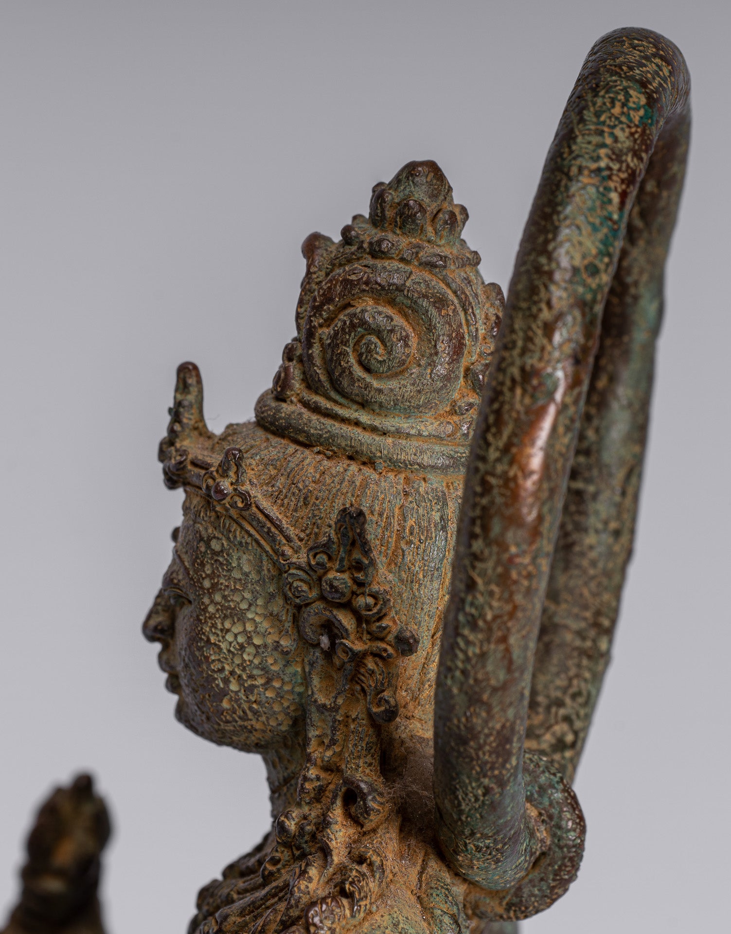 Estatua de Tara - Estatua de bronce sentado de bronce sentado de majapahit antiguo de Java - 25 cm/10 "