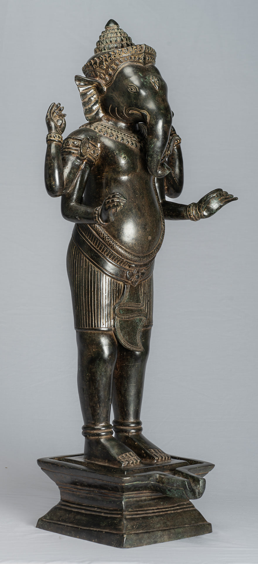 Estatua de Ganesha - Estatua de bronce de pie de estilo jemer antiguo Angkor Wat Ganesha y Yoni - 88 cm/35 "