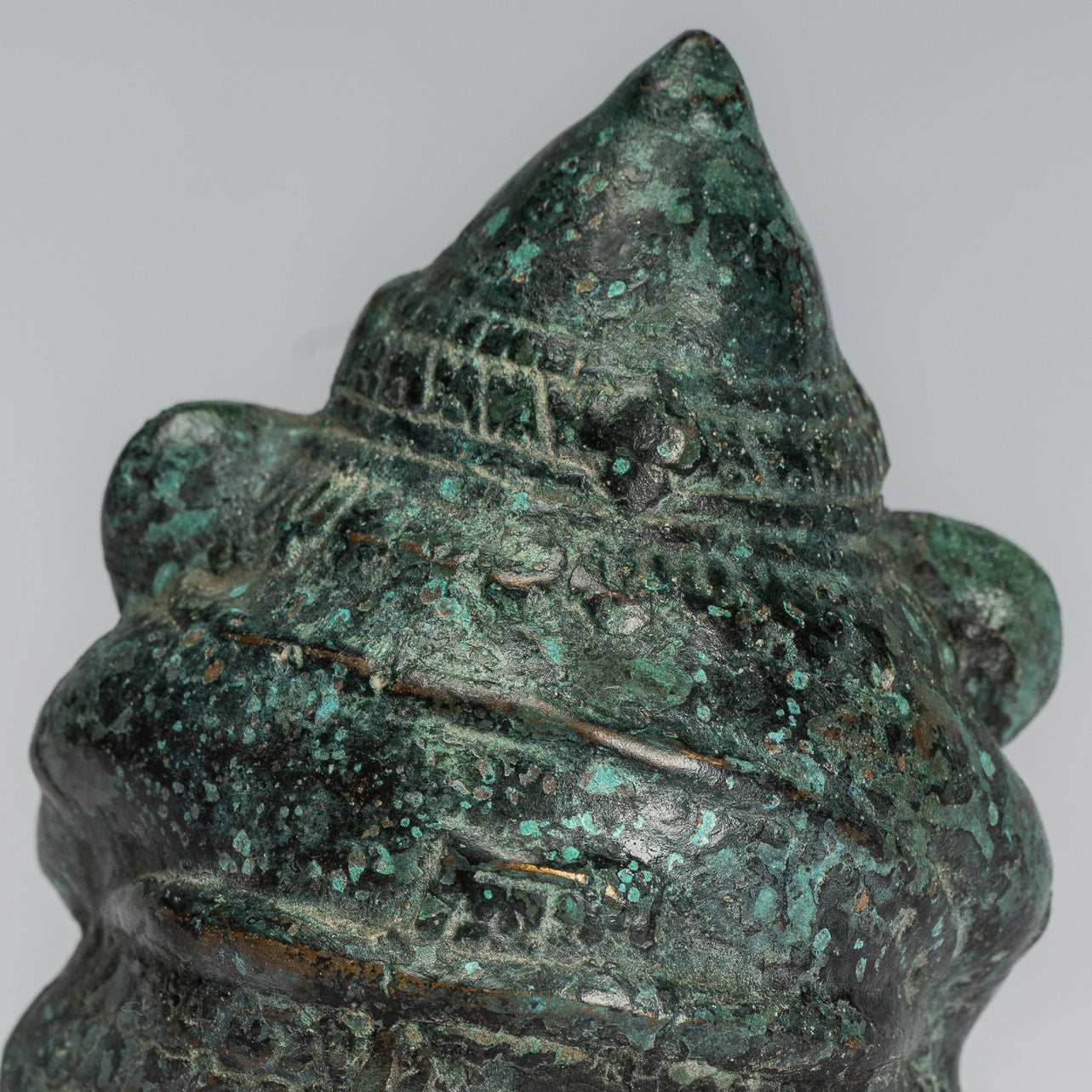 Bronzo in stile Khmer antico seduto statua di elefante rotondo - 10 cm/4 "di altezza