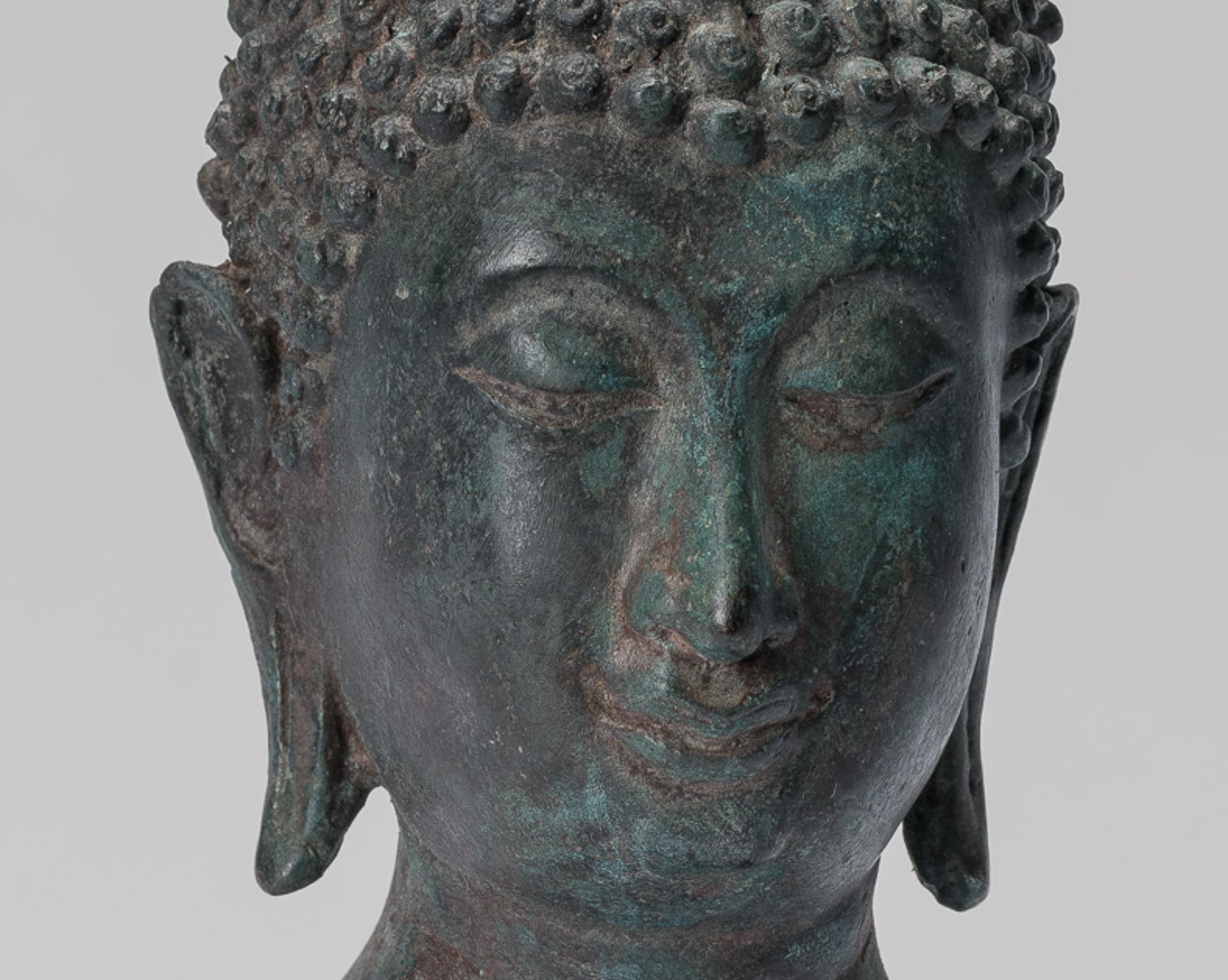 Buddha Head - Antique Thai Style Sukhothai Mounted Bronze Buddha Head - 22cm/9"