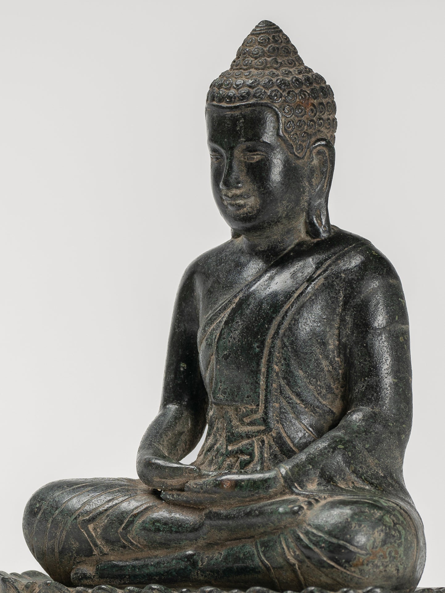 Buddha Statue - Buddha - Antique Khmer Style Seated Bronze Meditation Buddha Statue - 25cm/10"