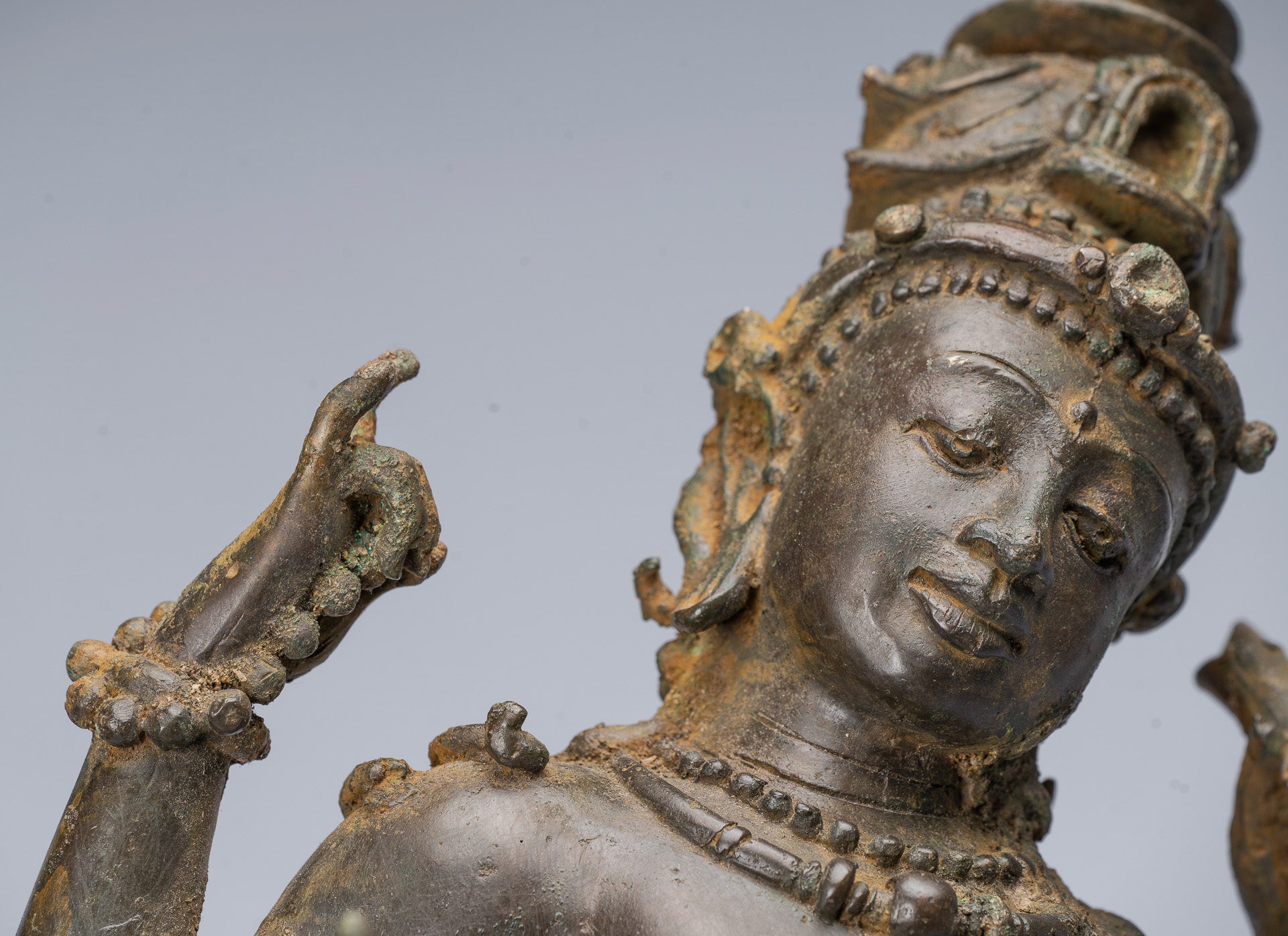 Statue de Tara - statue en bronze majapatit de style javanais ancien Devi Tara statue - 56 CM / 22 pouces