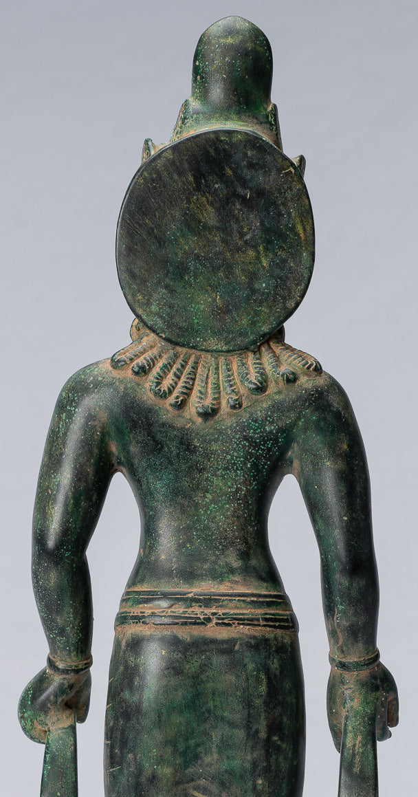 Antiker Bronze-Guimet-Museums-Bodhisattva Avalokiteshvara-Mitgefühl im Phnom-Da-Stil – 46 cm.