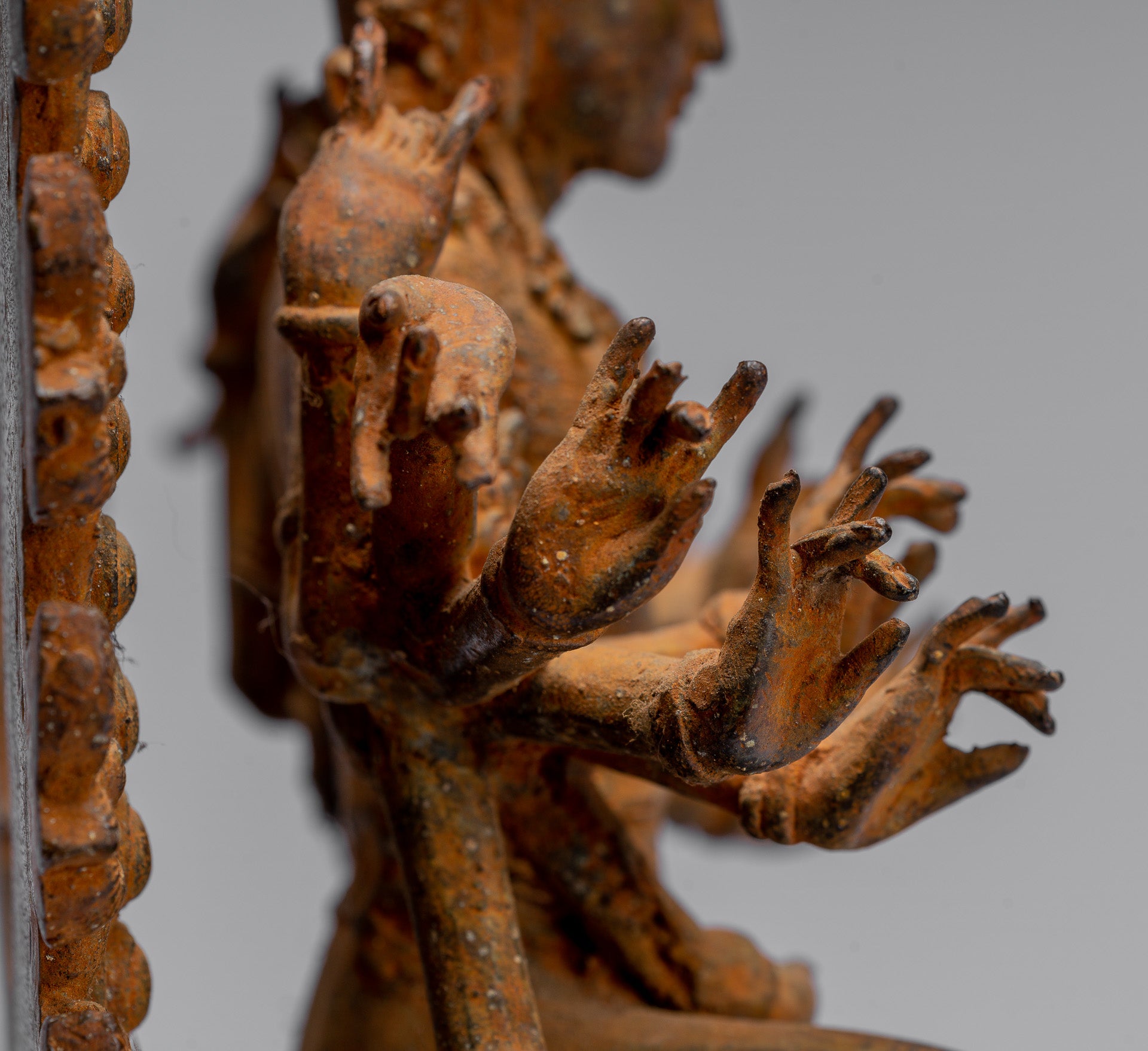 Bodhisattva Statue-Antike Indonesische Stil Javanese 16-Arm Avalokiteshvara Bodhisattva Statue-28cm/11 "