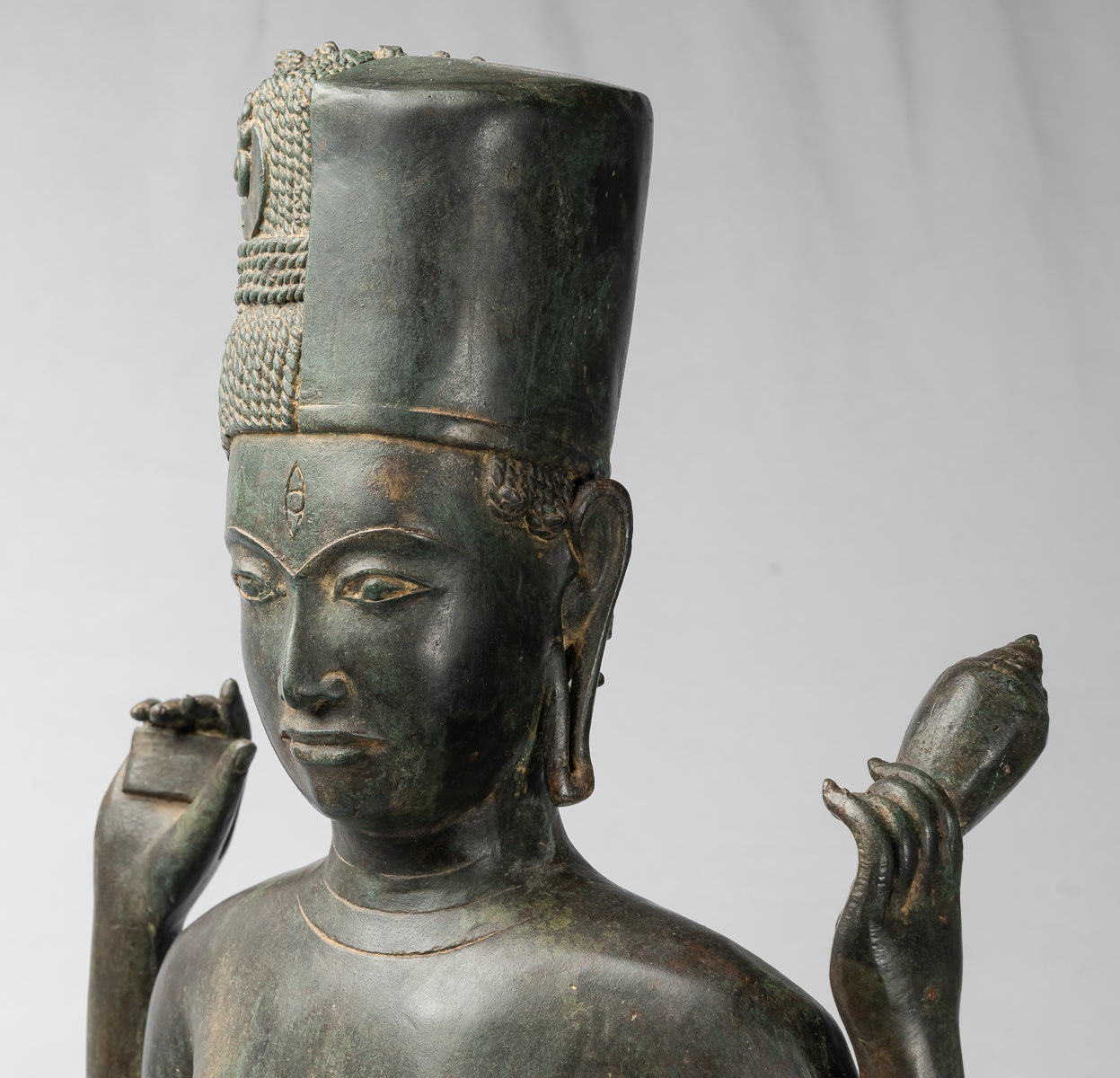 Vishnu-Statue – Stehende Bronze-Vishnu-Statue im antiken Thai-Stil – 94 cm.