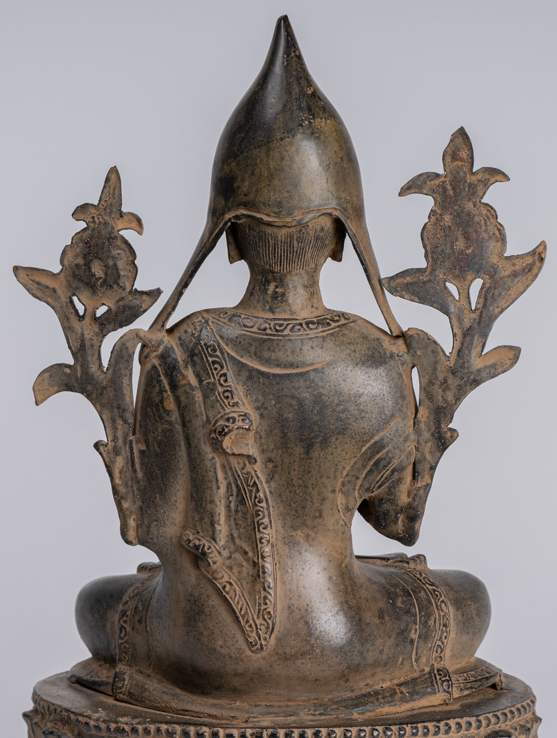 Lama Statue - Antique Tibet Style Seated Teaching Lama Statue - 33cm/13"