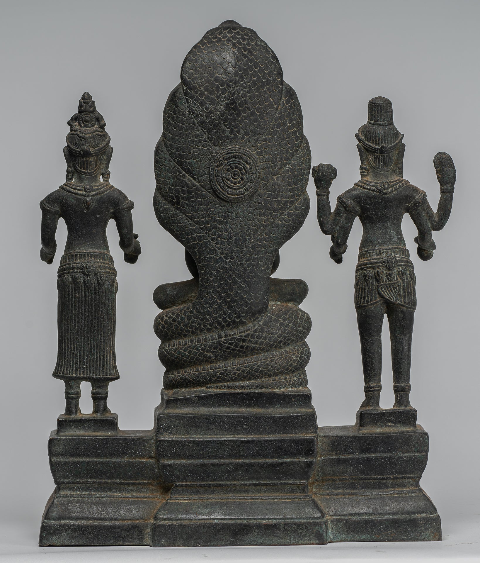 Statue di Buddha - Antique Buddha in stile bayon khmer. Vishnu e Lakshmi- 36 cm/14 "