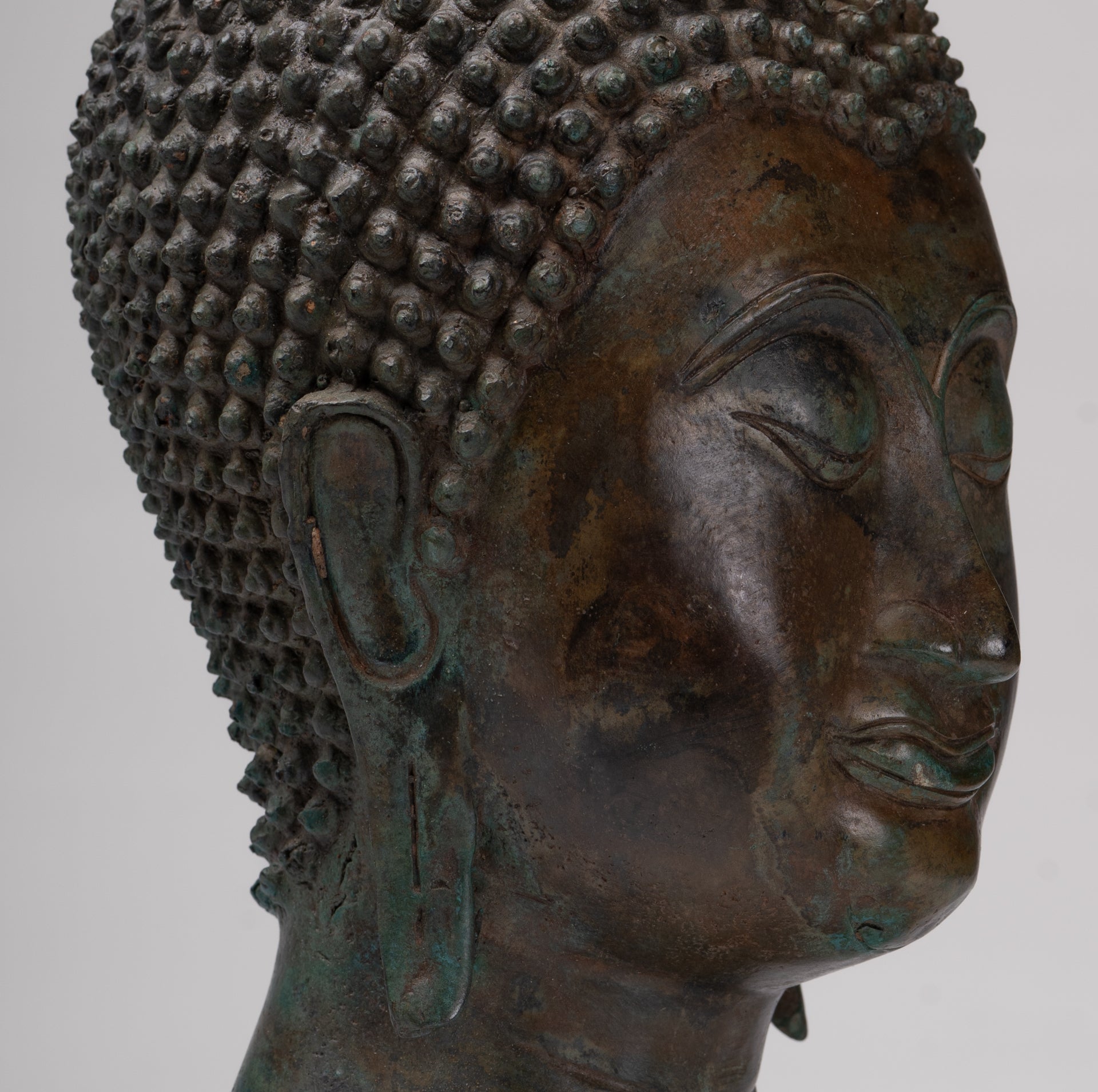Buddha Head - Antique Thai Style Sukhothai Mounted Bronze Buddha Head - 38cm/15"