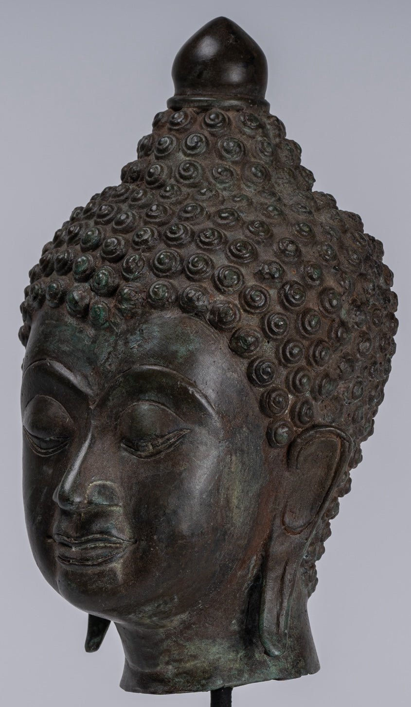 Bouddha Head - Style Thai Thai Chiang Saen Bronze Mouted Bouddha Head - 33 cm / 13 "