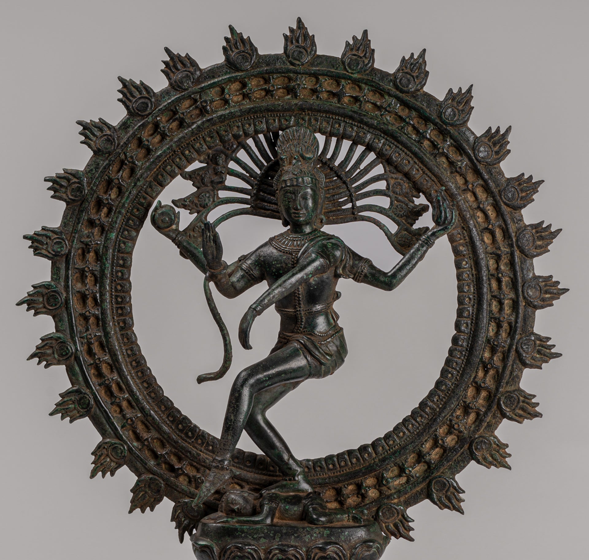 Shiva Statue - Antique Indian Style Bronze Dancing Shiva statue as Lord Nataraja - 42cm(17") Tall