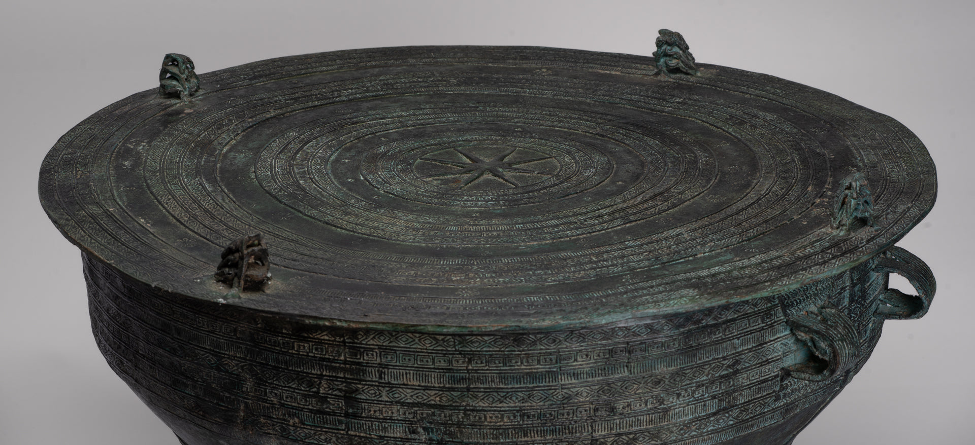 Vietnamese Rain Drum - Antique Vietnamese Style Bronze Free Standing Frog Rain Drum - 43cm/17"