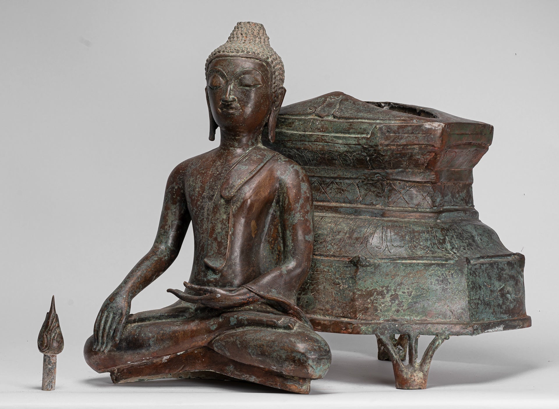 Large Buddha Statue - Antique Thai Style Chiang Rung Seated Enlightenment Buddha Statue - 101cm/40"