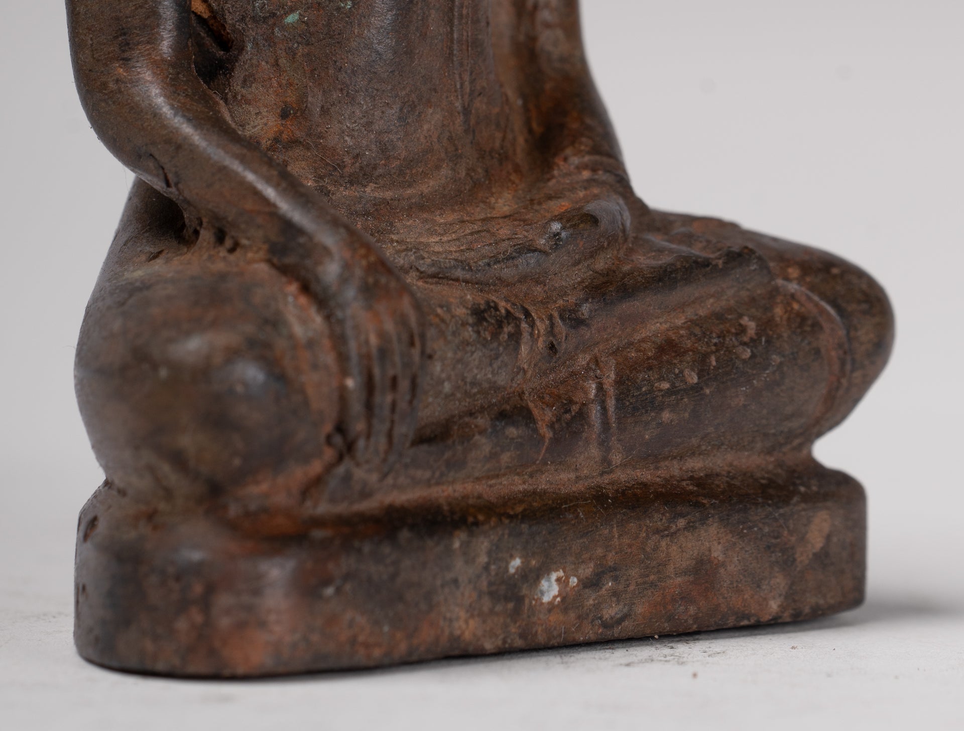 Buddha Statue - Antique Sukhothai Style Thai Enlightenment Buddha Statue - 10cm/4"