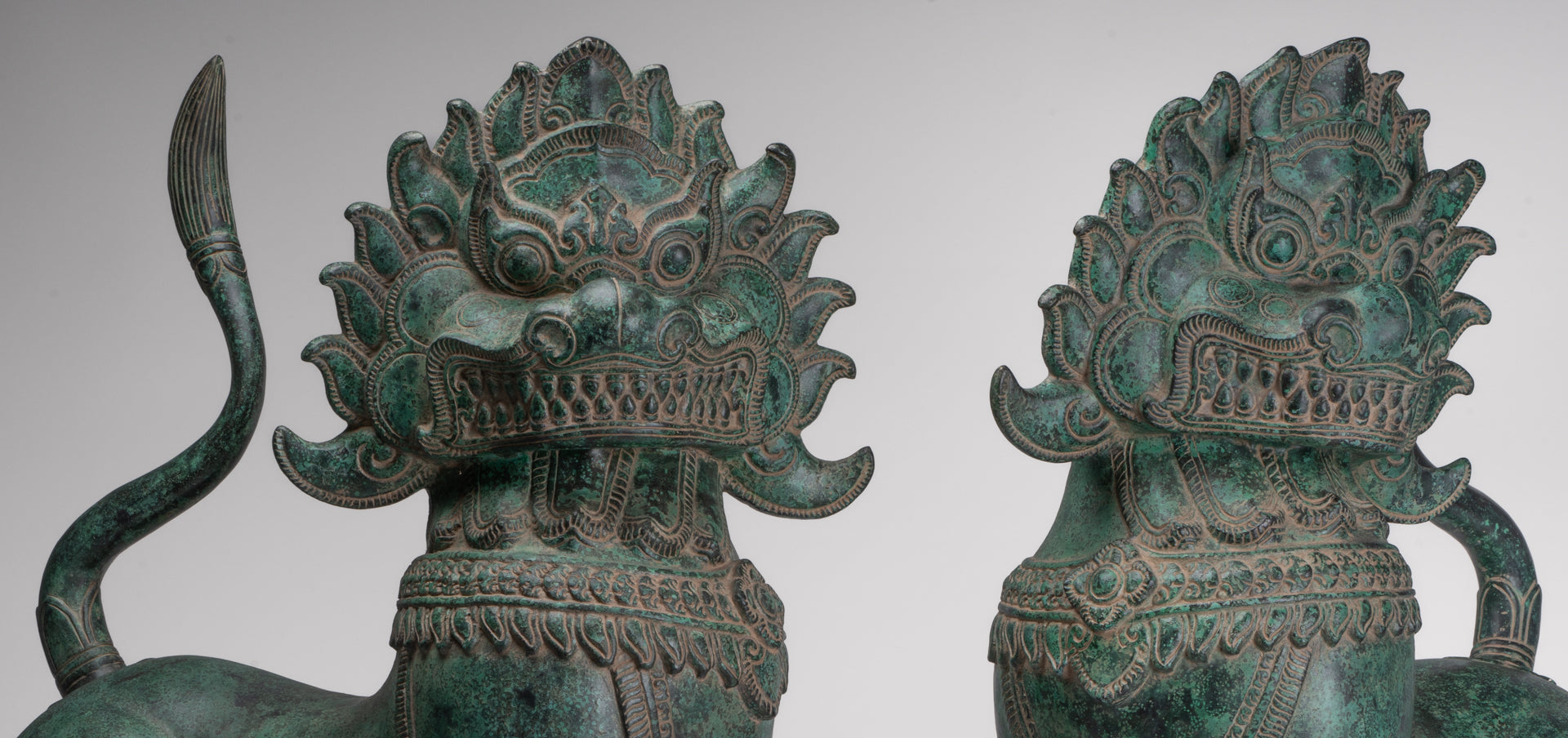 Antique Chinese Style Temple Guardian Lion Foo Dogs Imperial Lion - 66cm/26" (Pair)