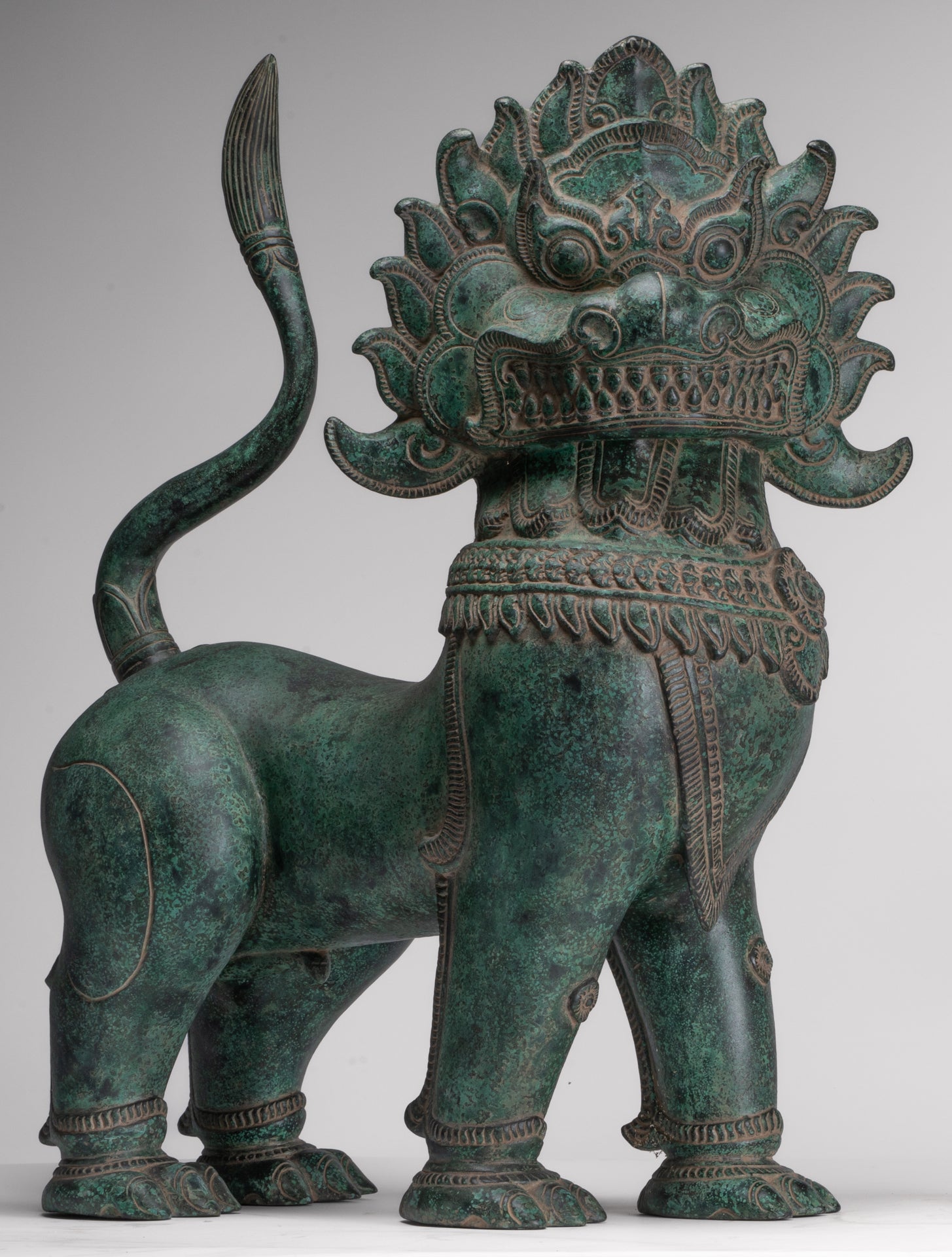 Antique Chinese Style Temple Guardian Lion Foo Dogs Imperial Lion - 66cm/26" (Pair)