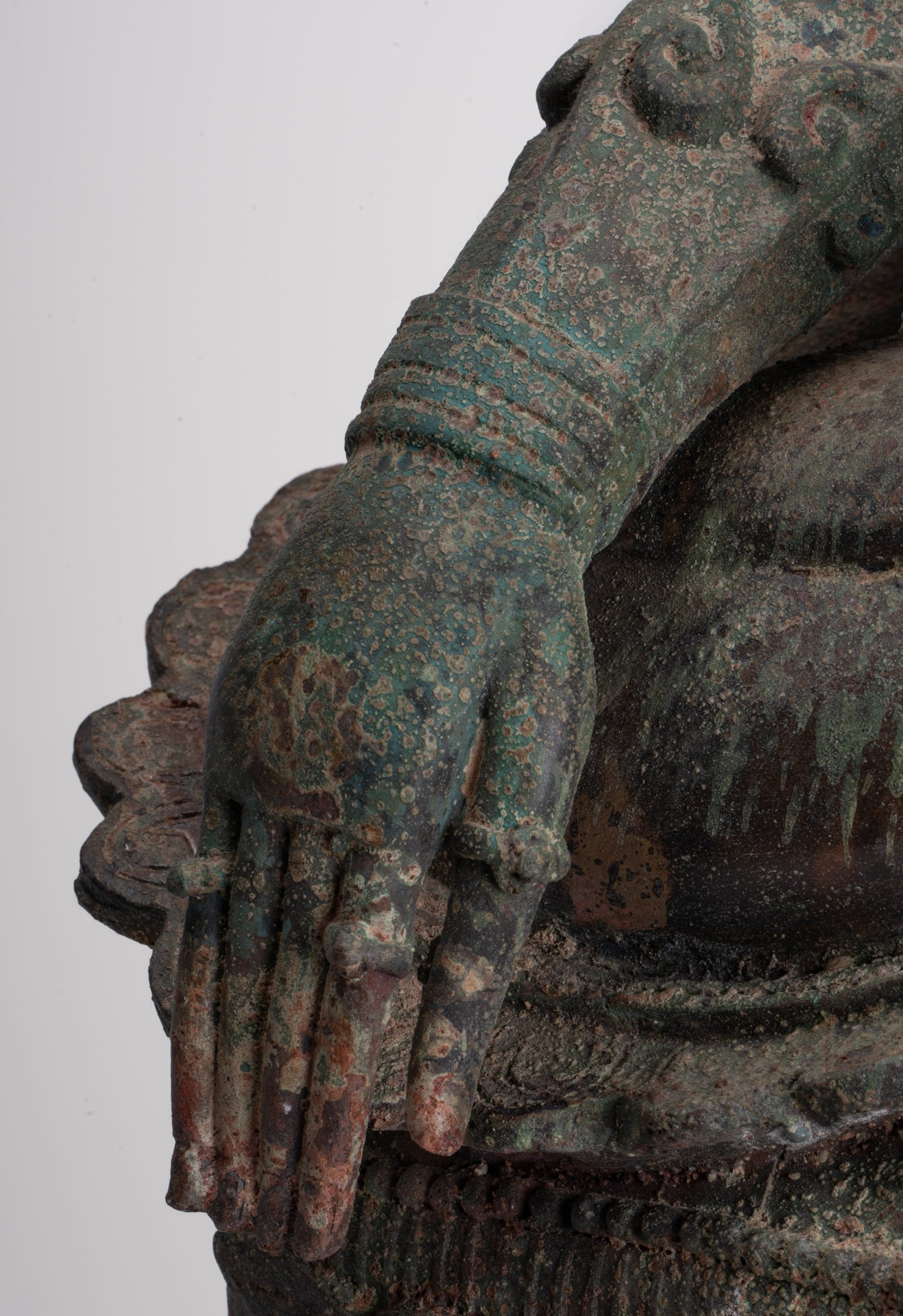 Antique Burmese Style Bronze Shan Enlightenment Seated Buddha Statue - 100cm/40"