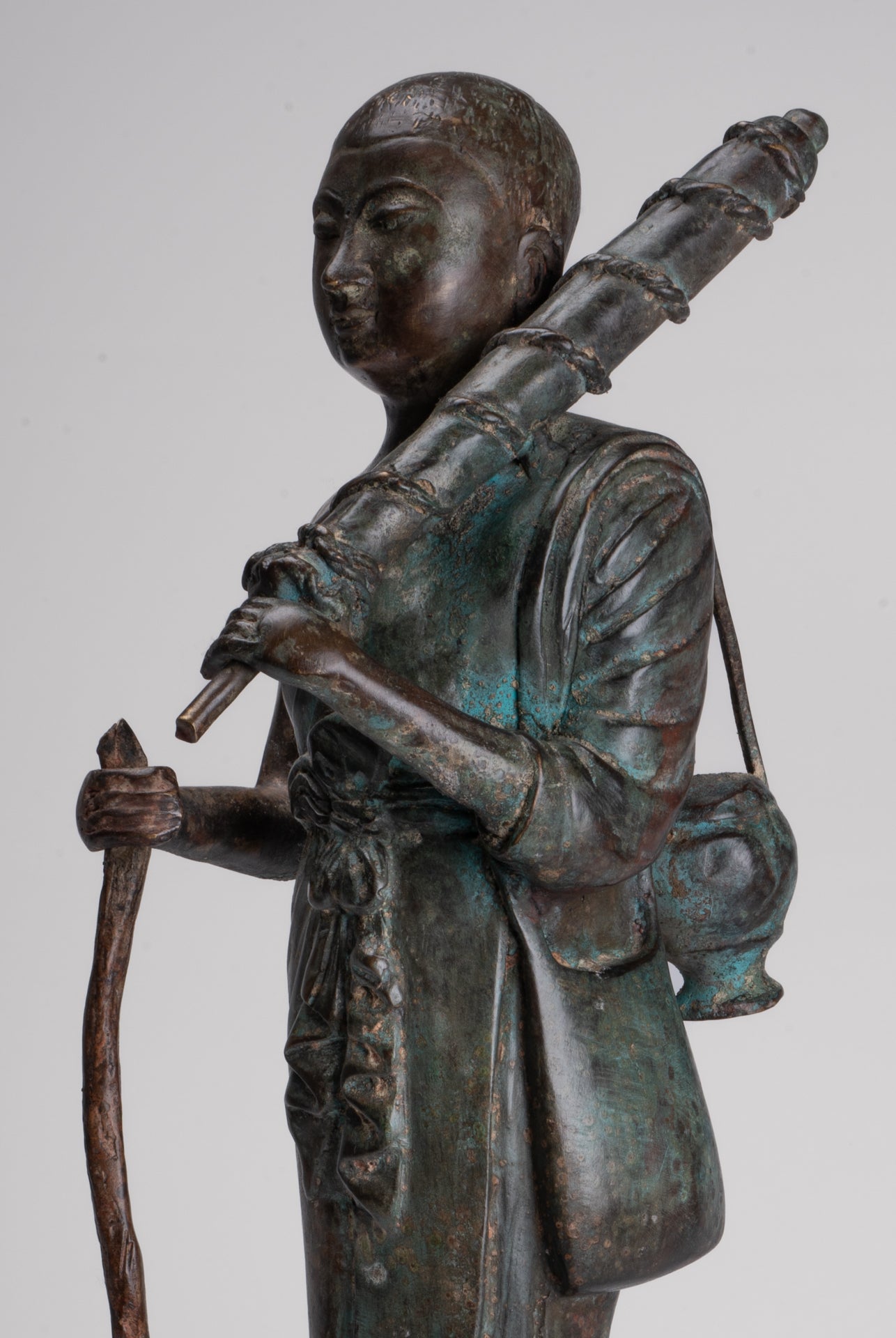 Mönch - Antike Thai -Stil Bronze Dvaravati Sīvali Anhänger / Schüler der Buddha -Statue - 57cm / 23 "