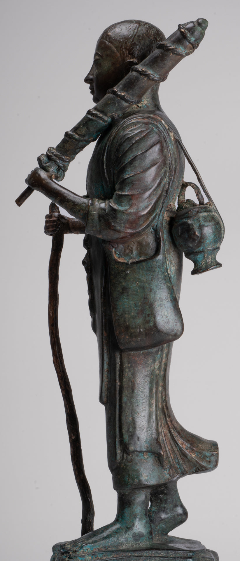 Mönch - Antike Thai -Stil Bronze Dvaravati Sīvali Anhänger / Schüler der Buddha -Statue - 57cm / 23 "