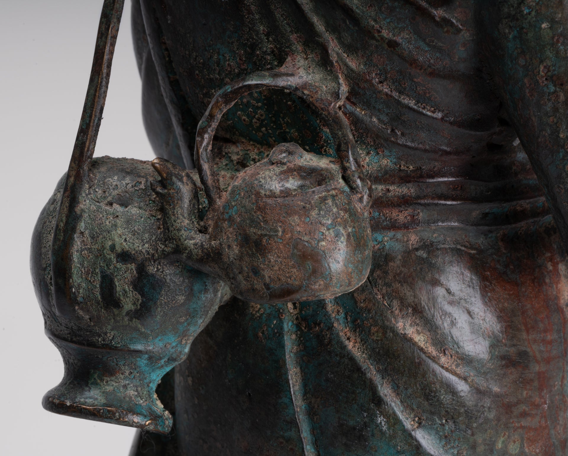 Mönch - Antike Thai -Stil Bronze Dvaravati Sīvali Anhänger / Schüler der Buddha -Statue - 57cm / 23 "