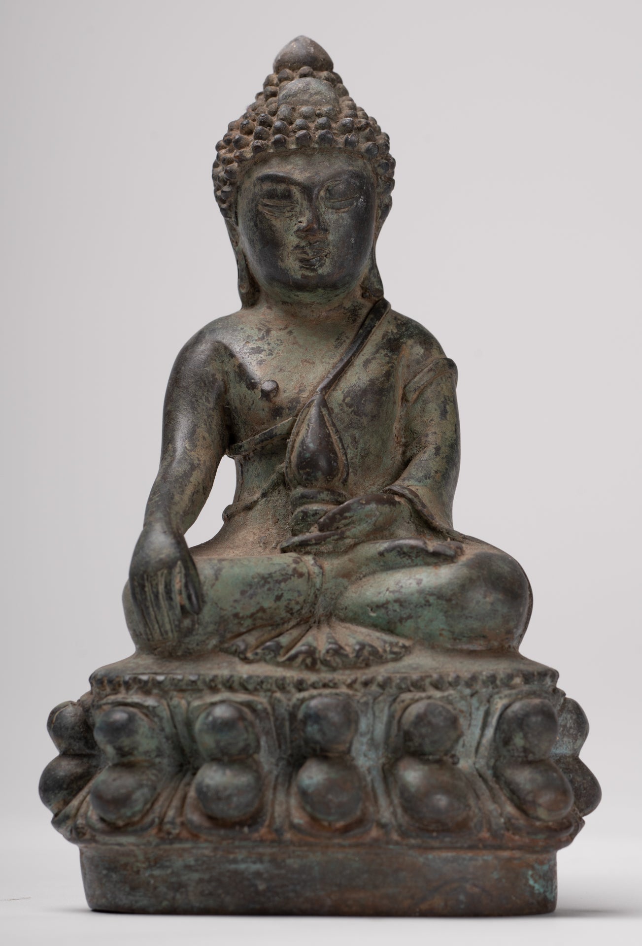 Buddha Statue - Antique Chinese Style Seated Bronze Enlightenment Buddha - 16cm/6"