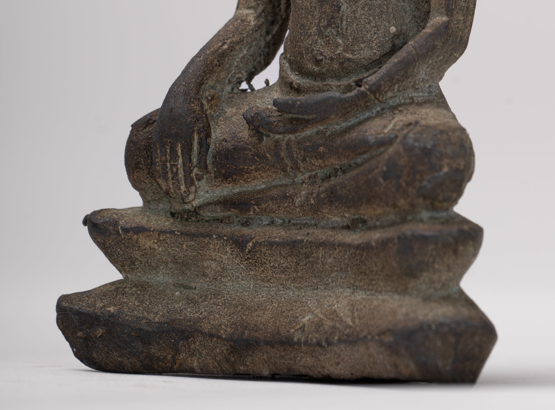 Buddha Statue - Antique Ayutthaya Style Seated Enlightenment Buddha Statue - 12.5cm/5"