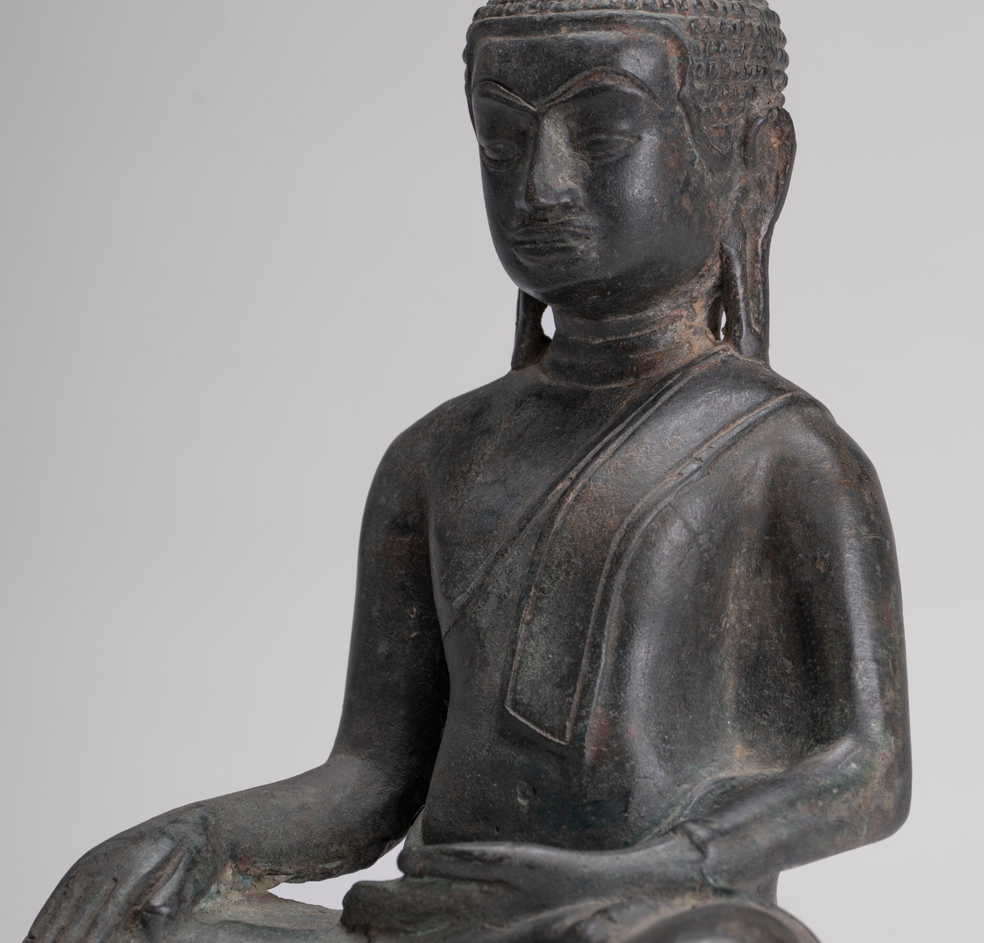 Buddha Statue - Antique Lopburi Style Seated Enlightenment Buddha Statue - 21cm/8"