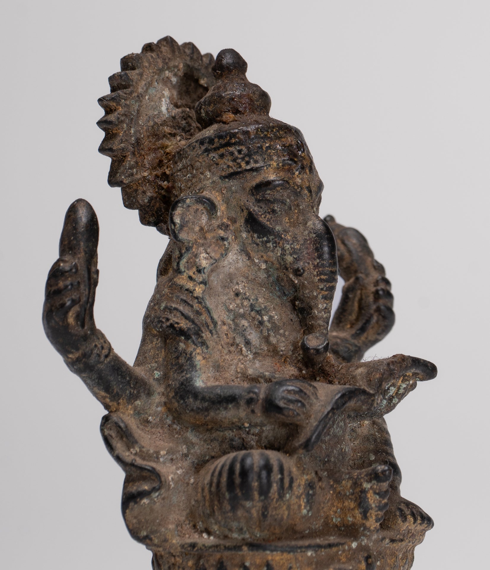 Ganesha Statue - Antique Thai Style Seated Bronze Ganesh Statue - 8cm/3"