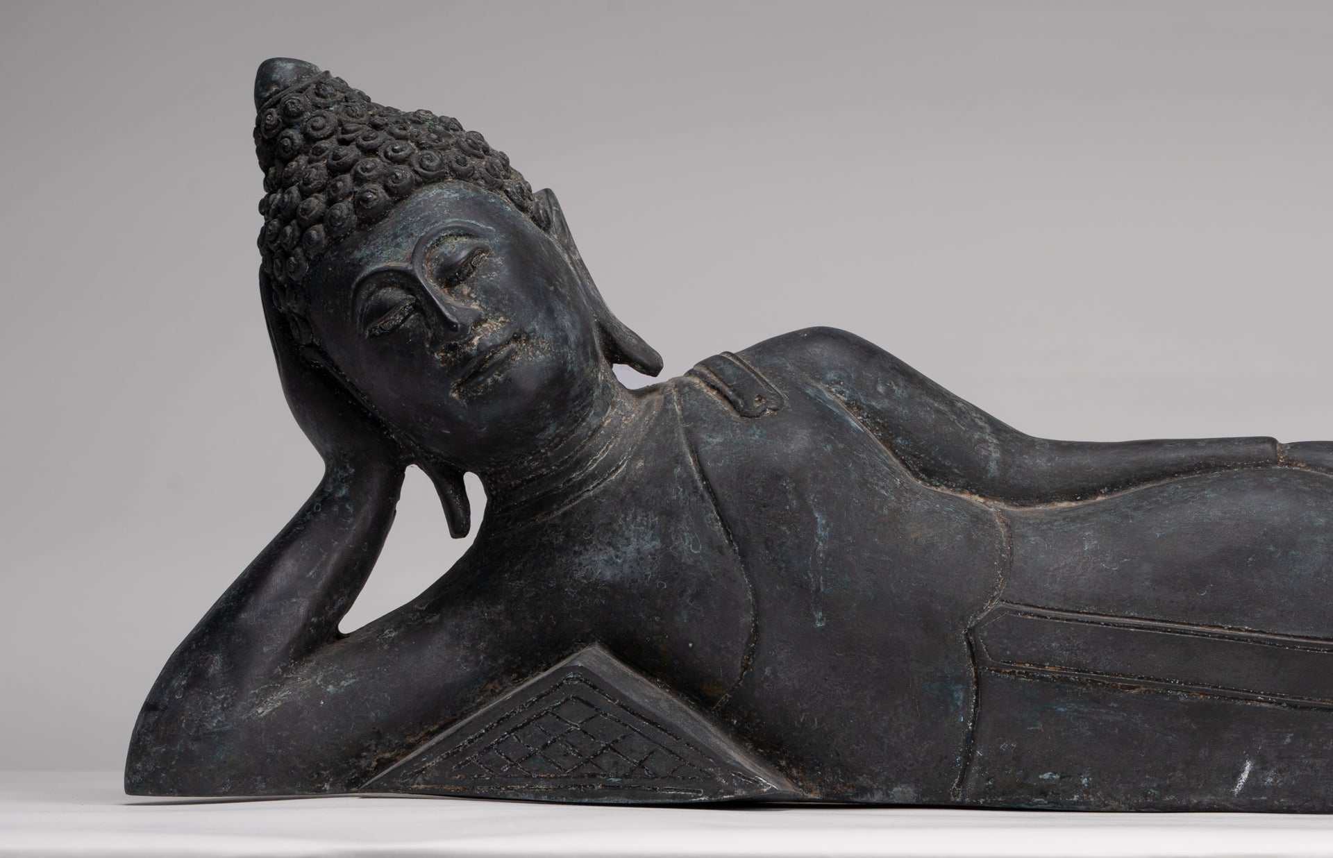 Buddha Statue - Antique Thai Style Bronze Chiang Saen Reclining Nirvana Buddha Statue - 66cm/26"