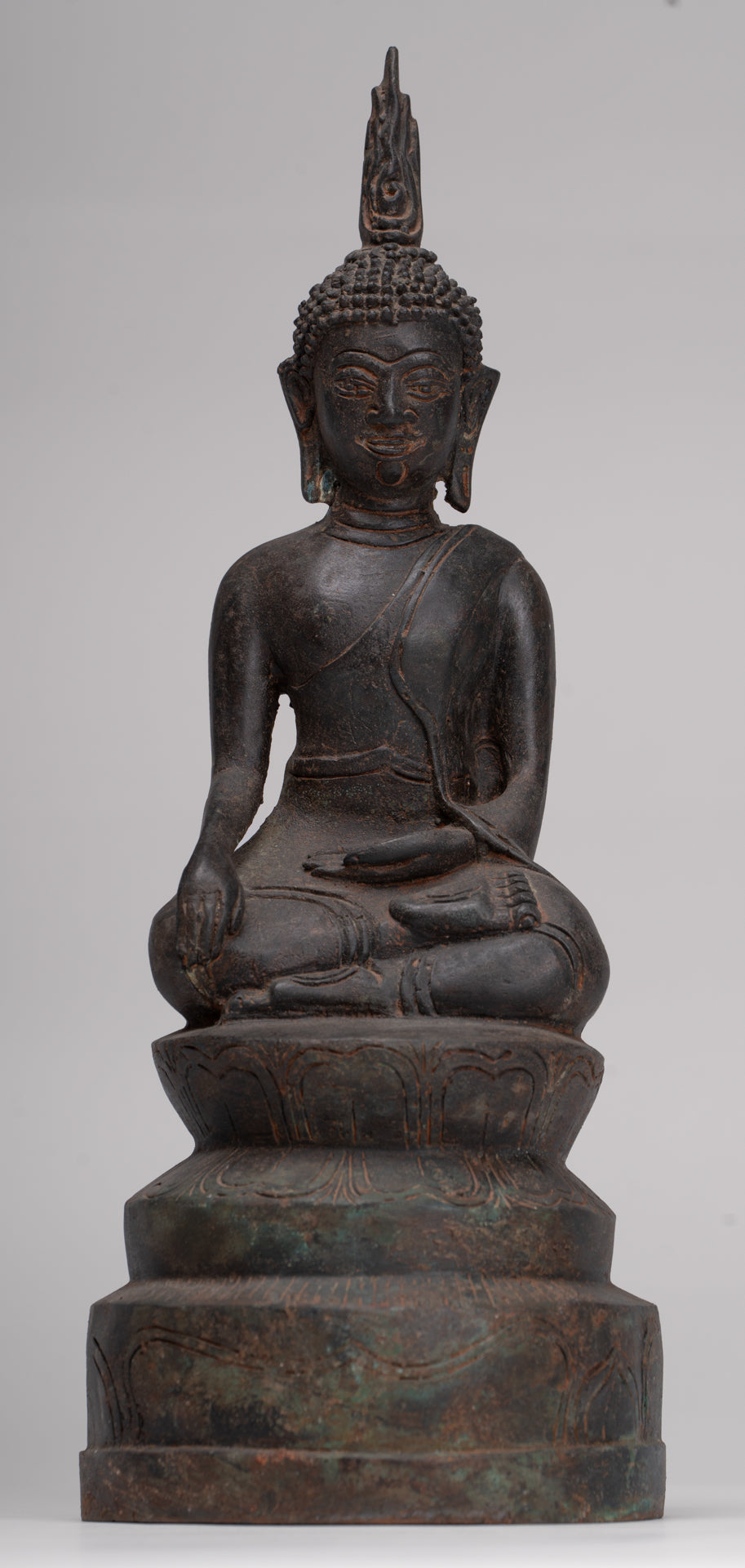 Buddha Statue - Antique Thai Style Chiang Rung Seated Enlightenment Buddha Statue - 32cm/13"