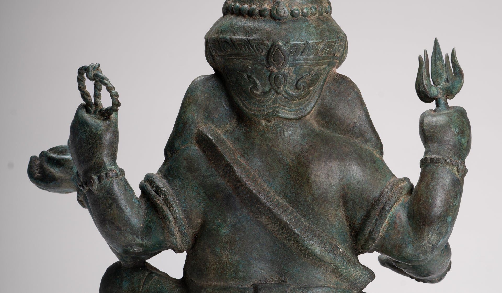 Ganesha Statue - Antique Thai Style Bronze Seated 4-Arm Ganesha Statue - 45cm/18"