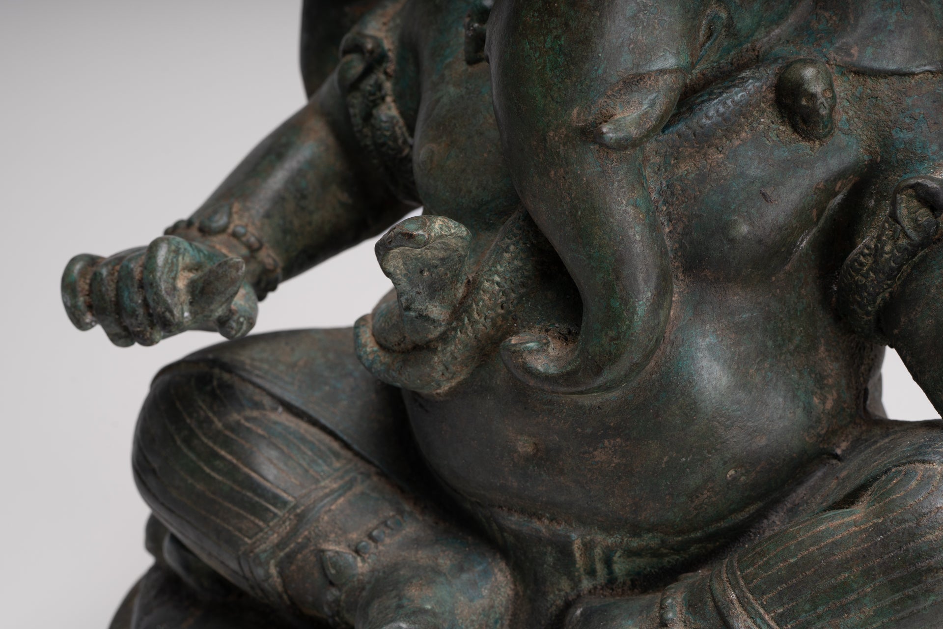 Ganesha Statue - Antique Thai Style Bronze Seated 4-Arm Ganesha Statue - 45cm/18"