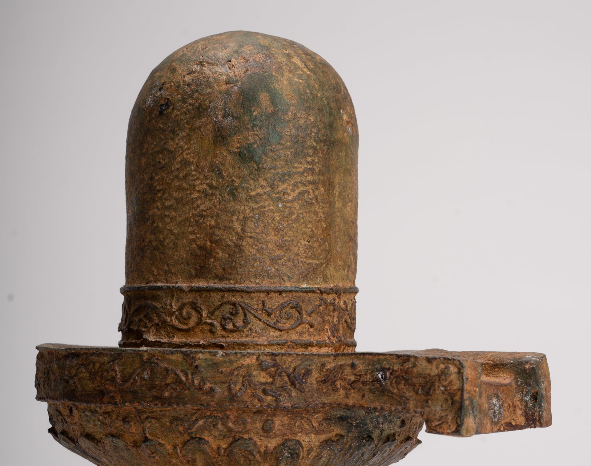 Linga - Antique Indian Style South Asia Bronze Shiva Linga / Lingnum & Yoni - 26cm/10"