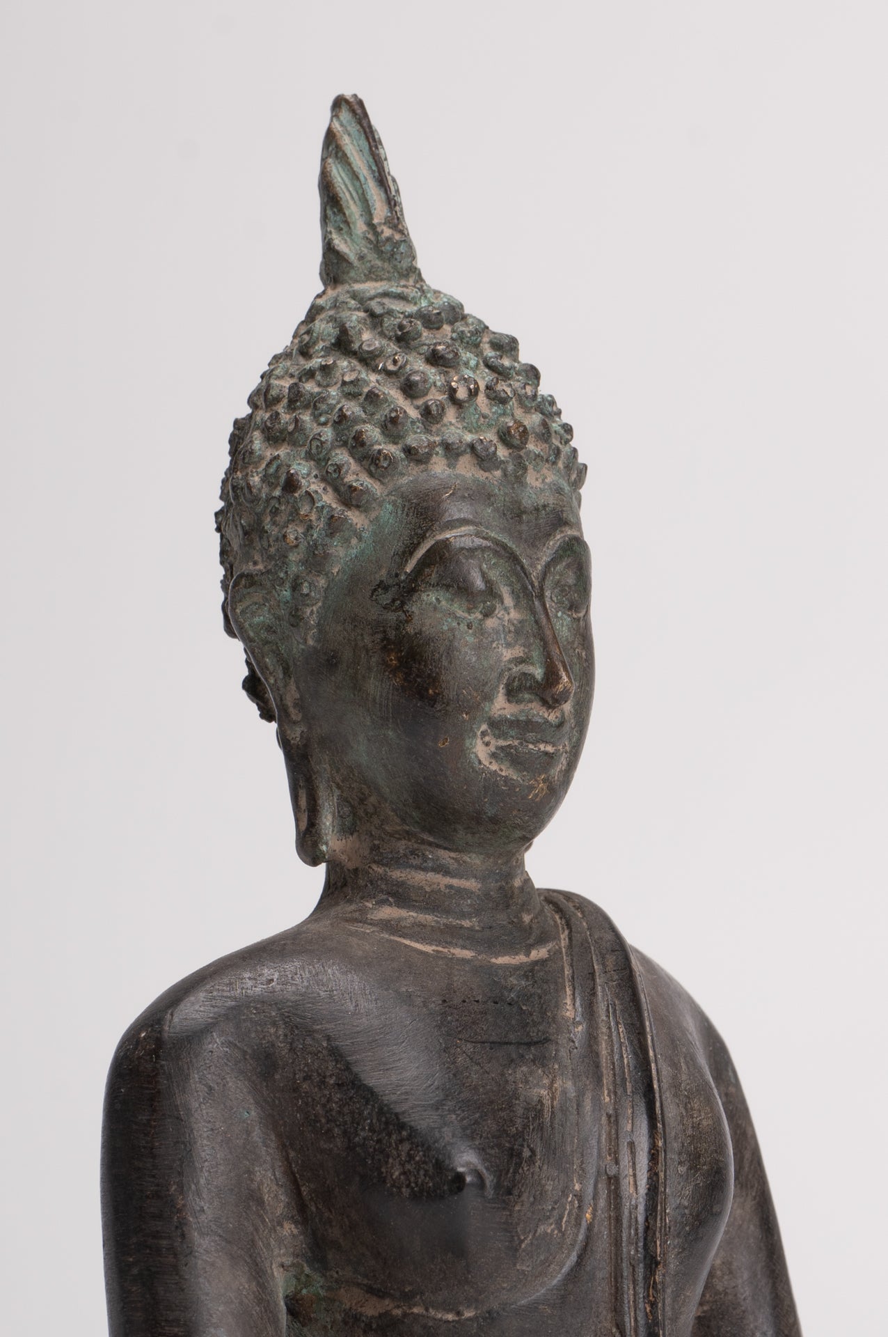 Buddha Statue - Antique Sukhothai Style Thai Enlightenment Buddha Statue - 17cm/7"
