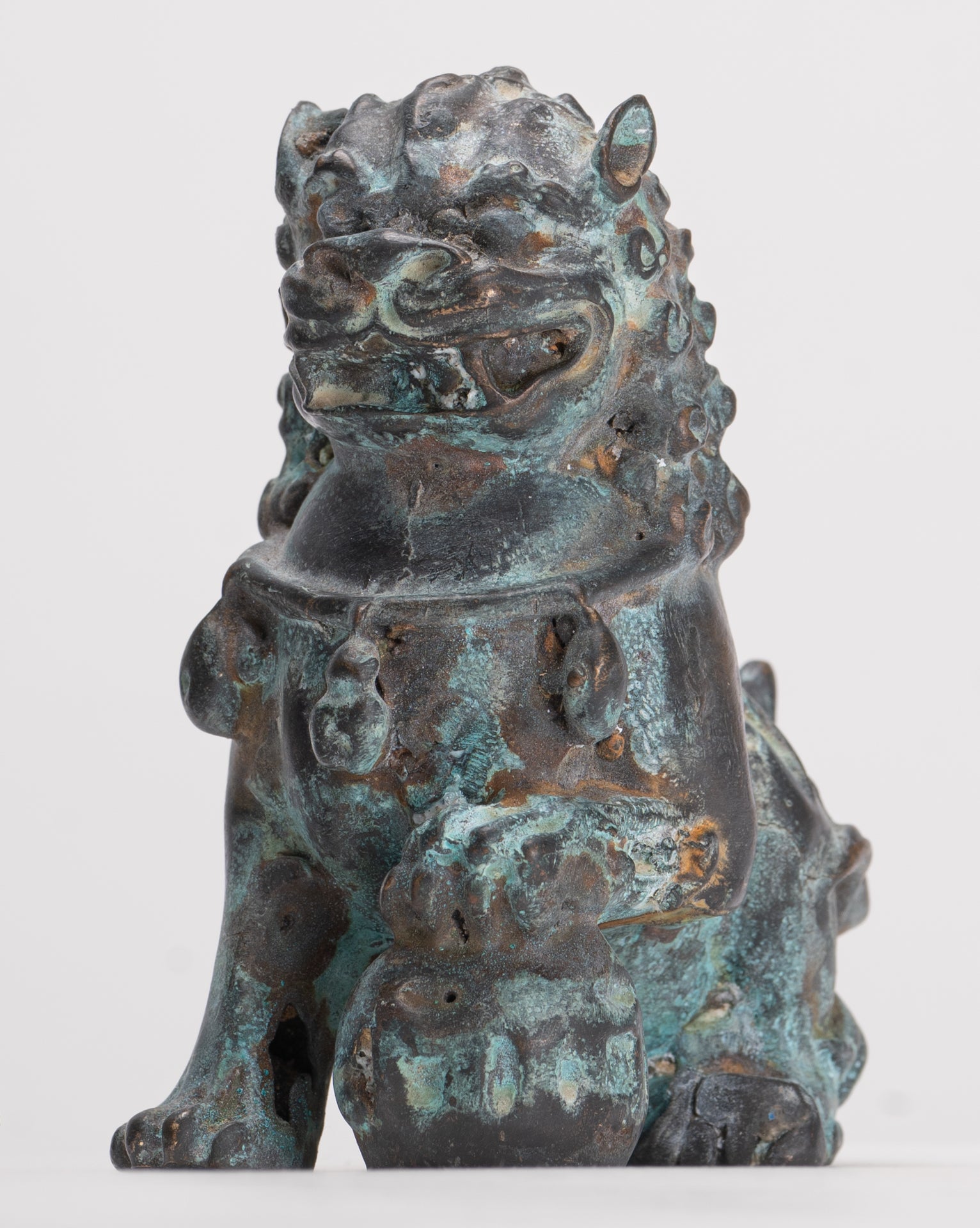 Leoni guardiani del tempio in stile cinese antico Leoni Shishi Foo Dogs Leoni imperiali (coppia) - 10,5 cm/4"